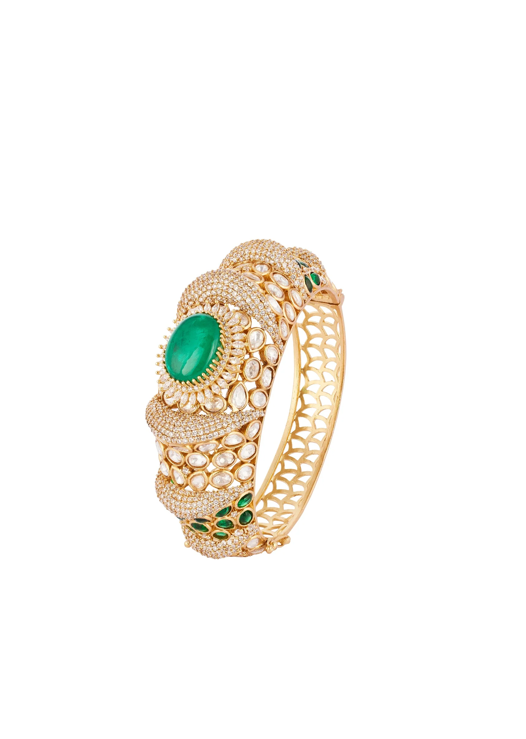 Gold Finish Ring In Kundan Polki - Image 3