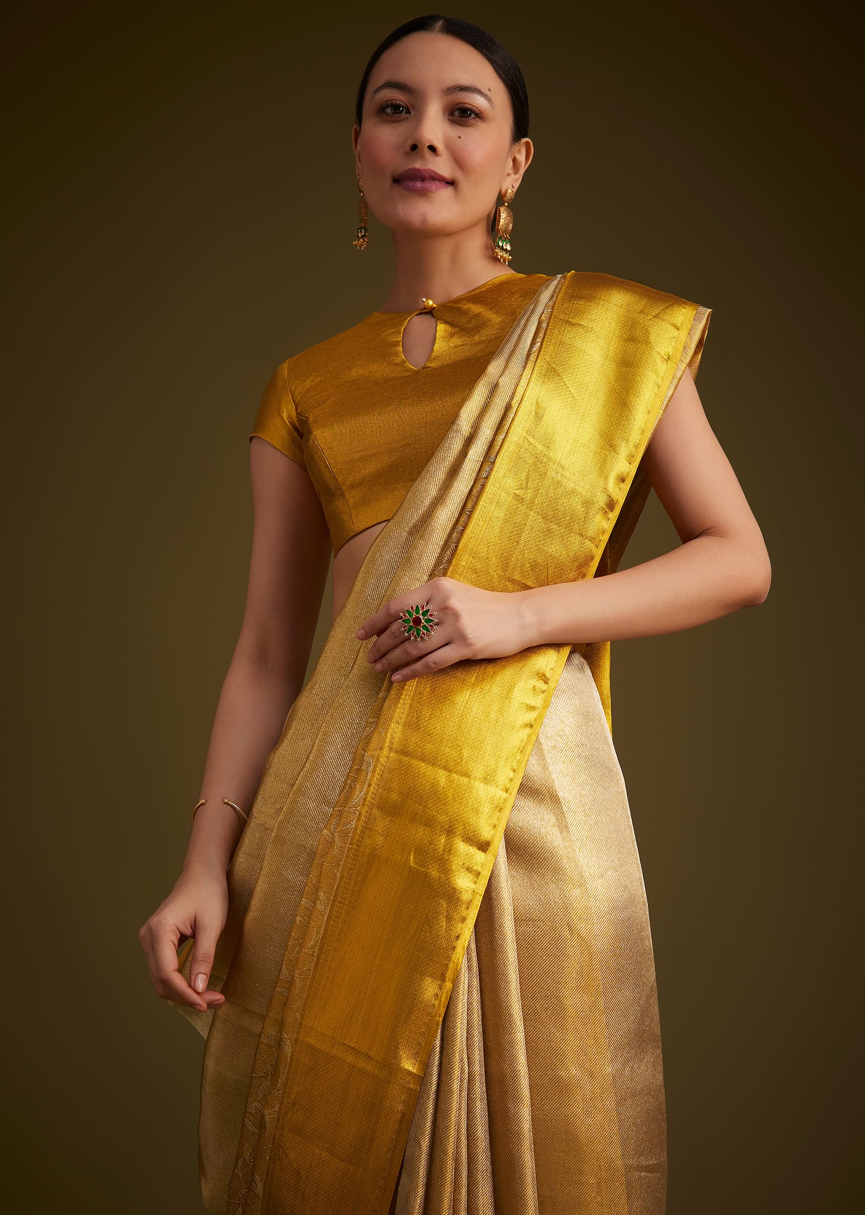 Gold Kanjivaram Silk Saree With Golden Zari Detailing - Image 2