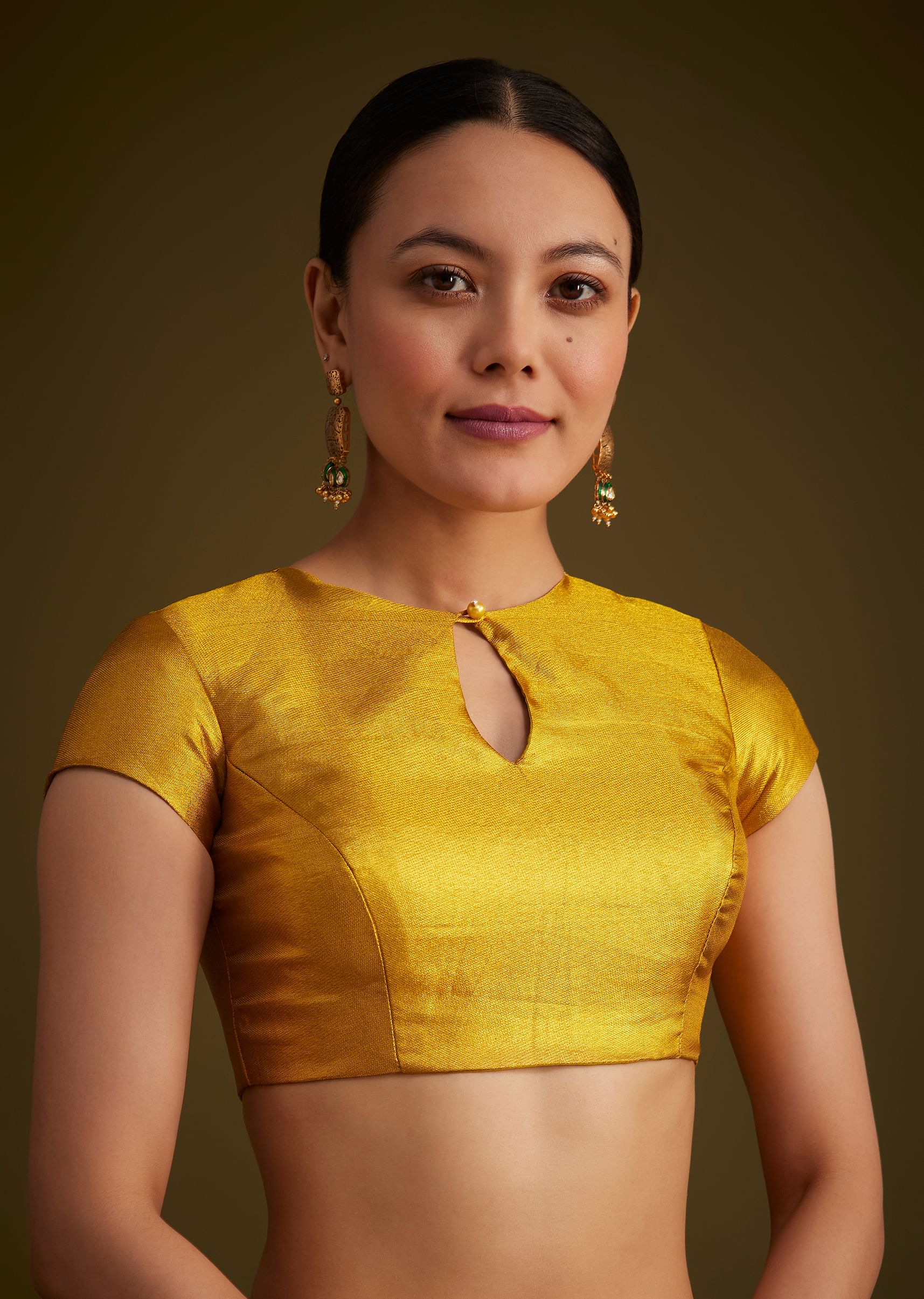 Gold Kanjivaram Silk Saree With Golden Zari Detailing - Image 8