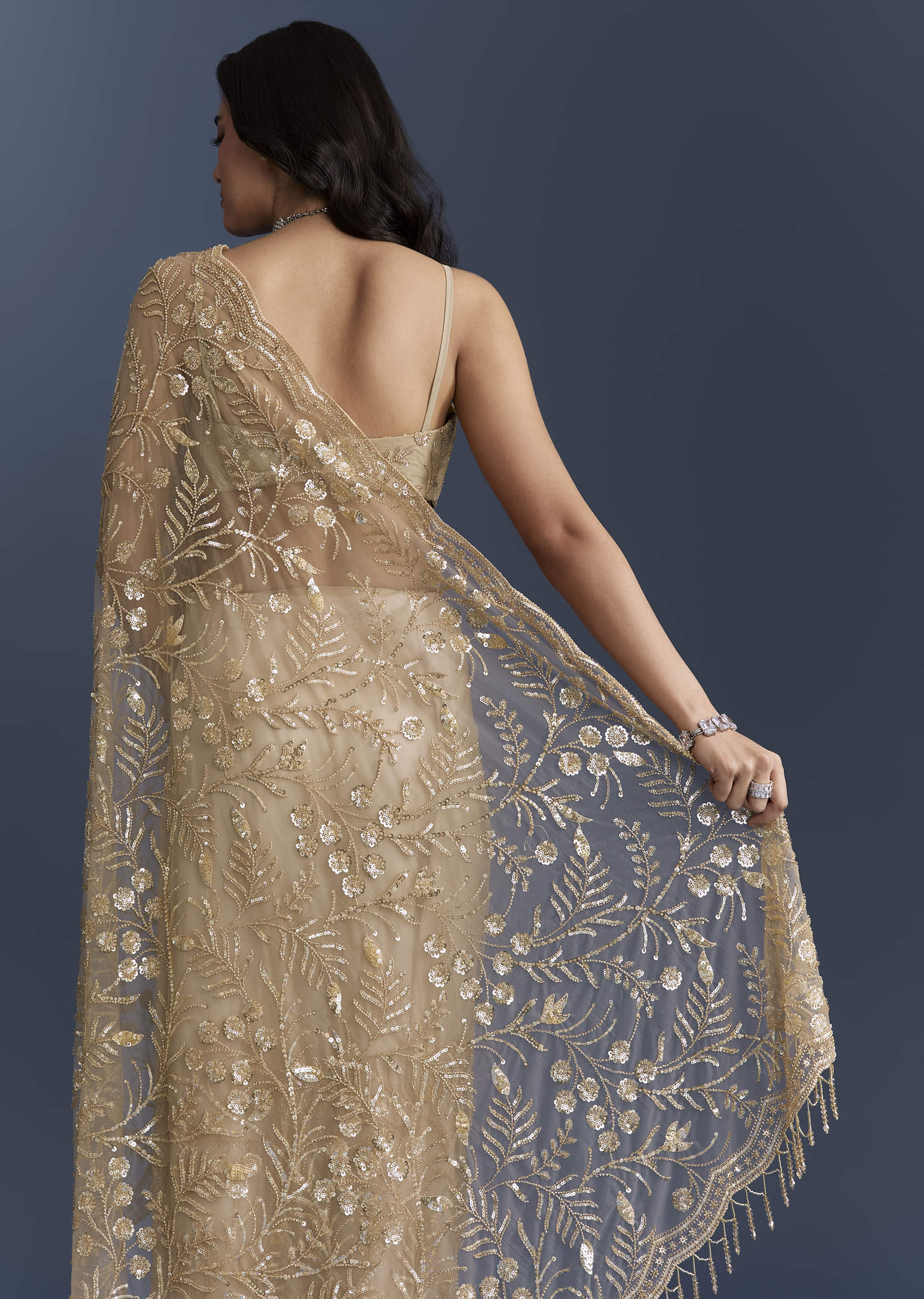 Gold Net Saree With Floral Sequins Work - Image 6