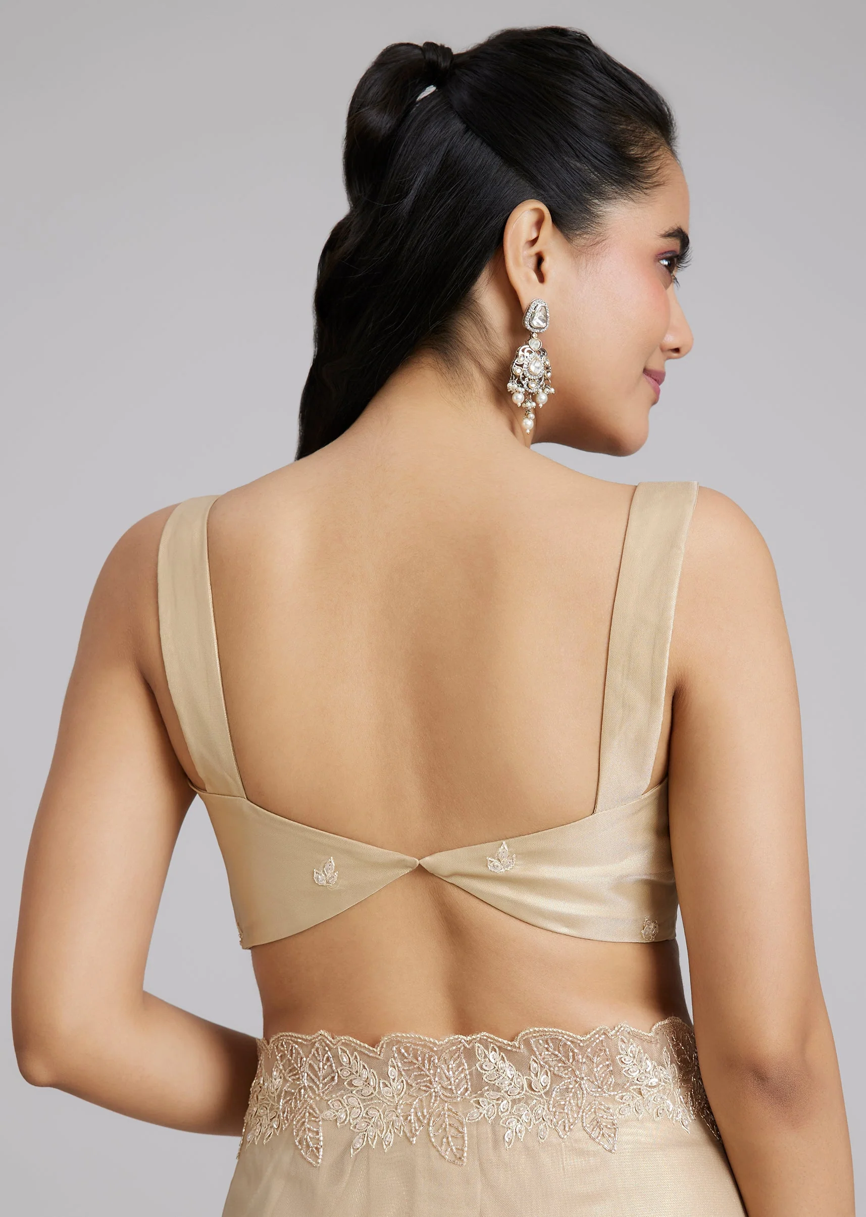 Gold Tissue Saree With Floral Cutwork Border - Image 8