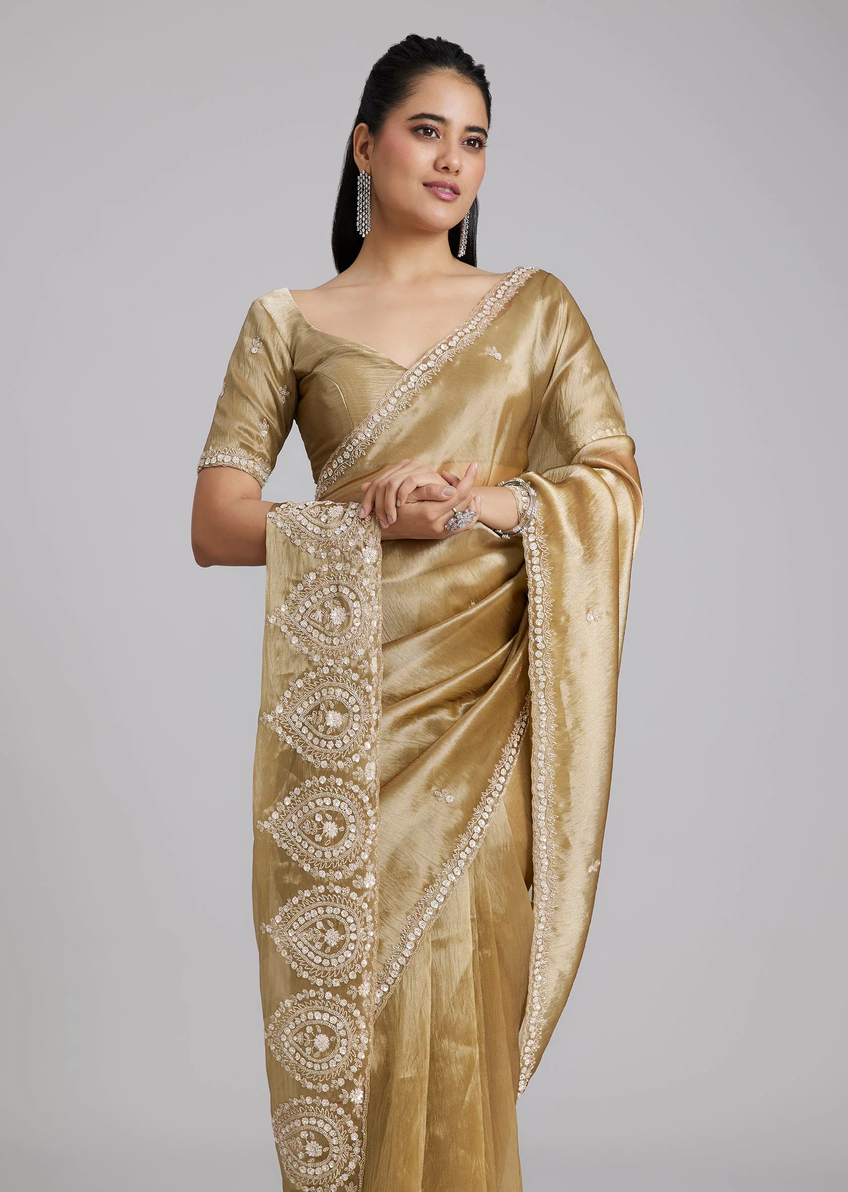Gold Tissue Silk Saree With Minimal Butti Work And Heavy Pallu End Border - Image 5