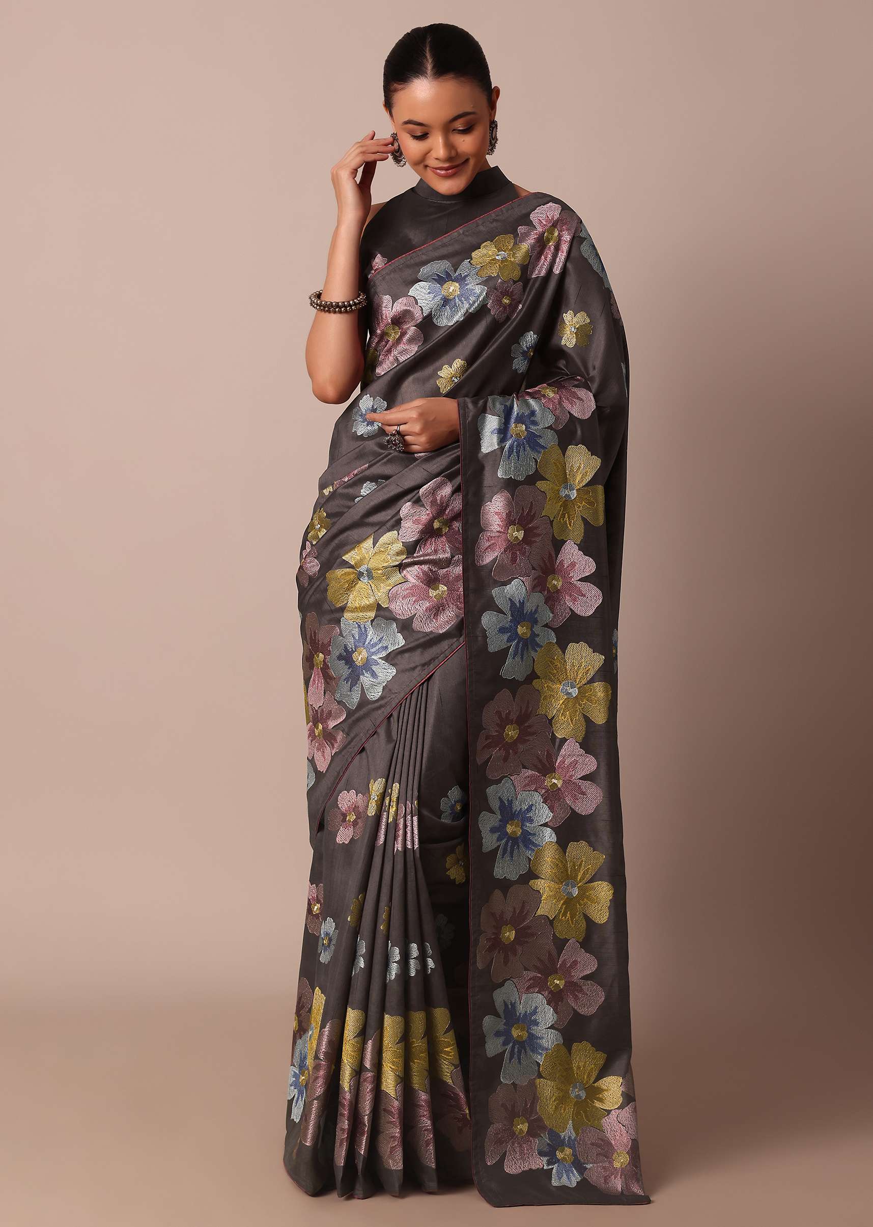 Graceful Grey Saree With Exquisite Thread Resham Work - Image 3