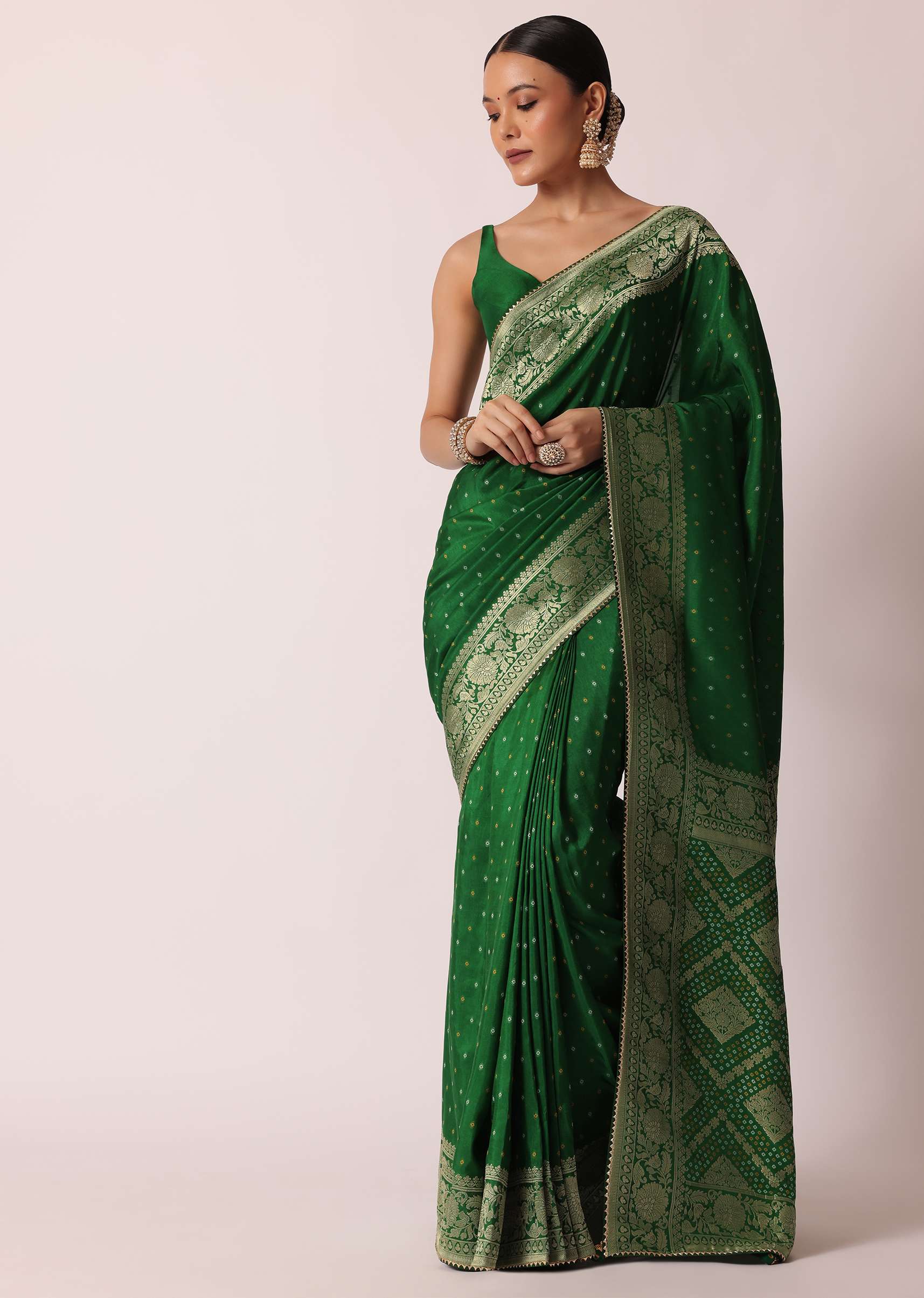 Green Bandhani Silk Saree With Woven Motif And Unstitched Blouse Piece - Image 3