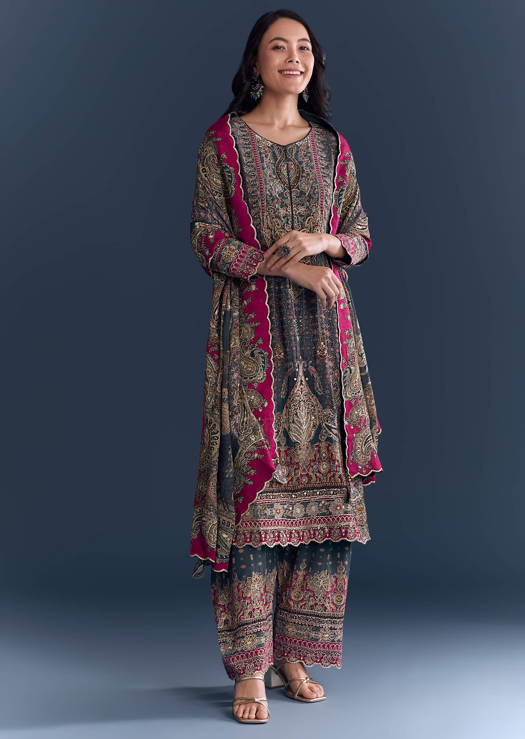 Green Crepe Kurta Set Fresh With Indie Print And Zari Work - Image 3