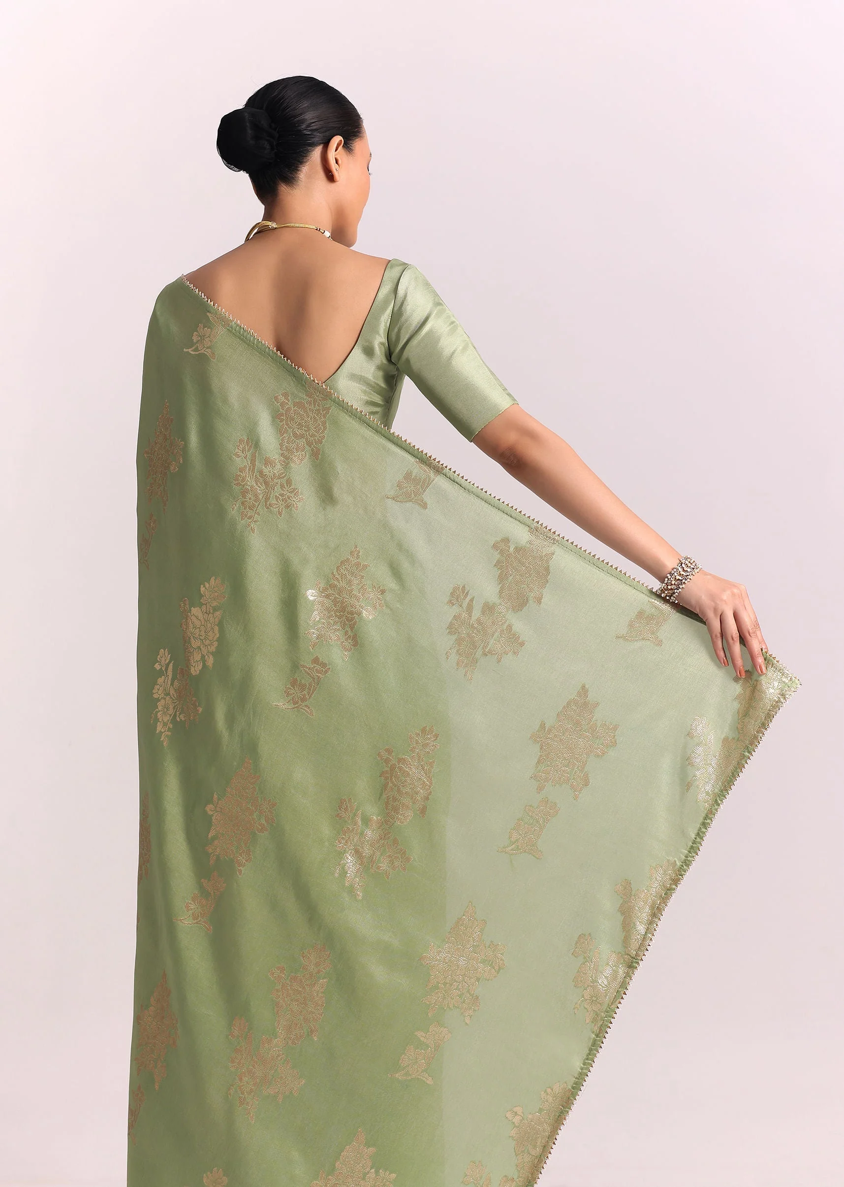Green Dola Silk Embroidered Saree With Gotta Patti and Lurex Work - Image 4
