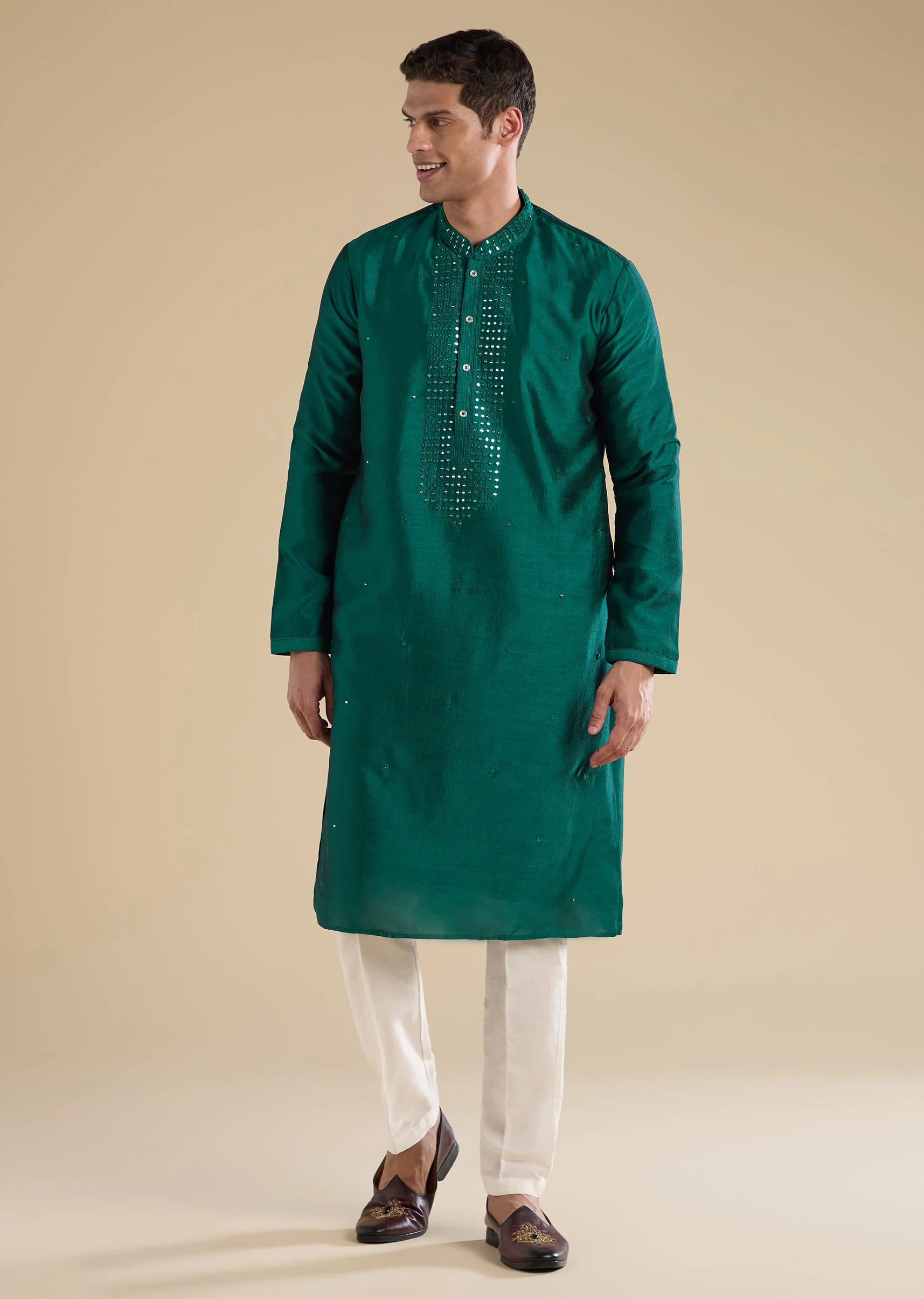 Green Embellished Kurta Set - Image 2