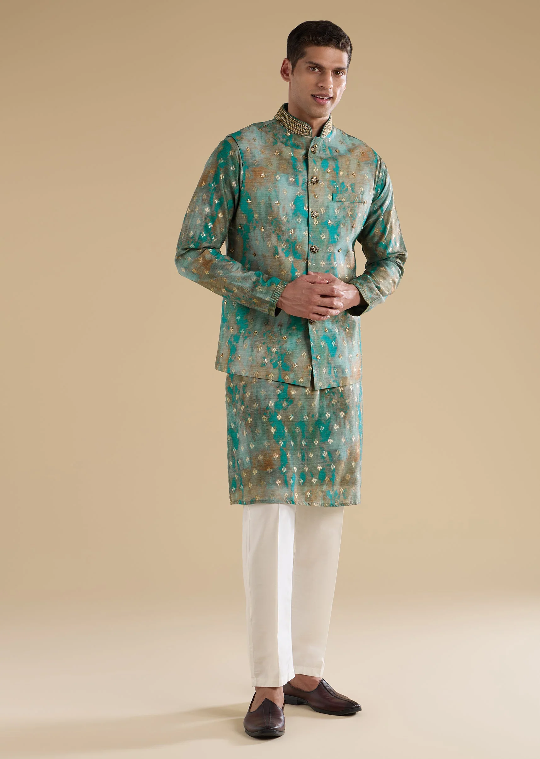 Green Embellished Silk Kurta And Jackets Set - Image 3