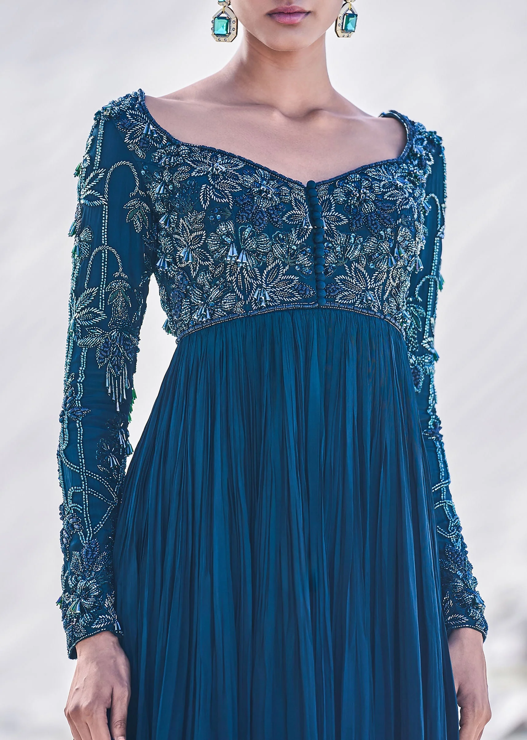 Green Embroidered Crepe Gown With Choker Dupatta - Image 4