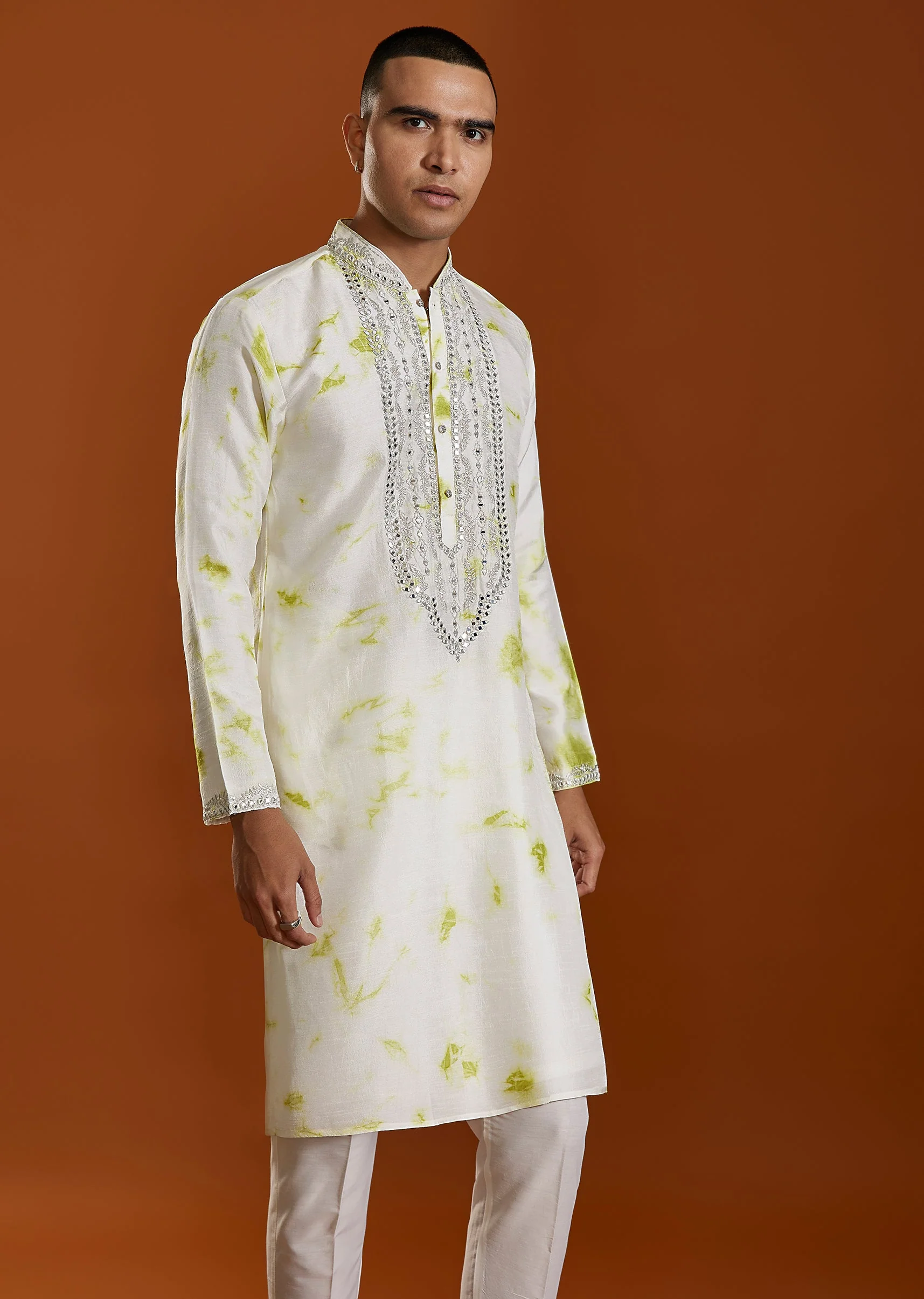 Green Embroidered Viscose Kurta Set With Dupatta - Image 5