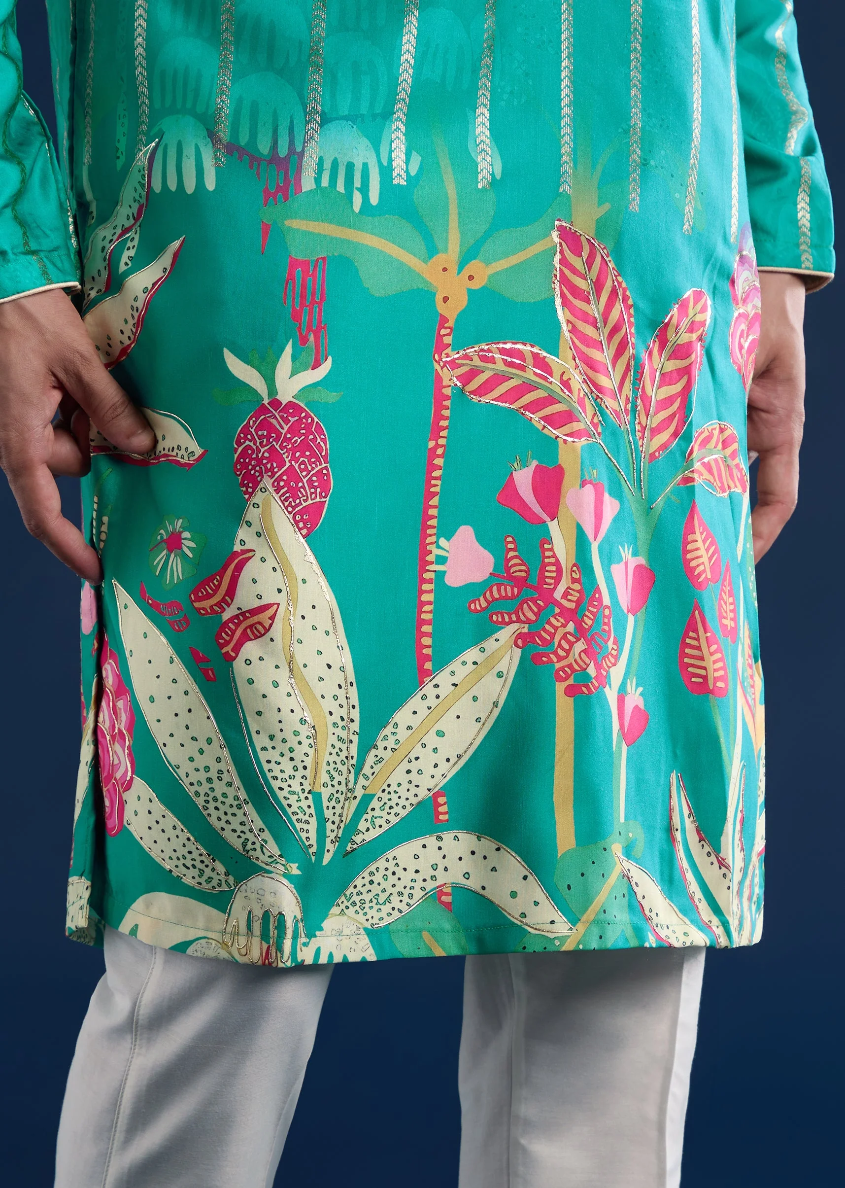 Green Festive Kurta Set - Image 2