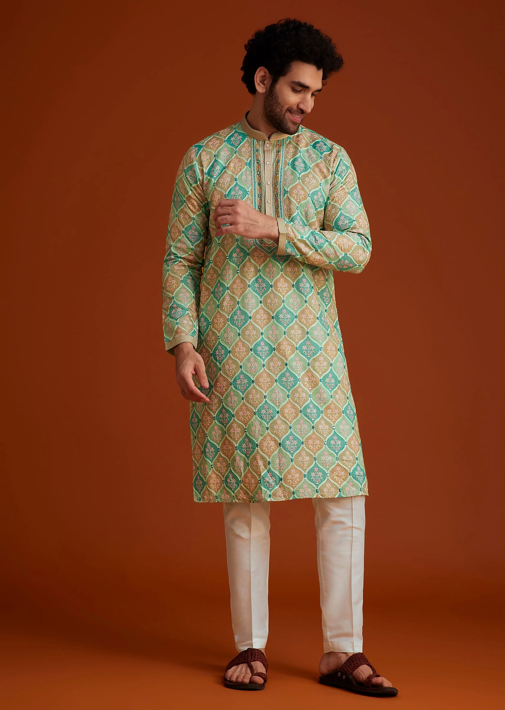 Green Floral Geometric Printed Kurta Pajama Set - Image 4