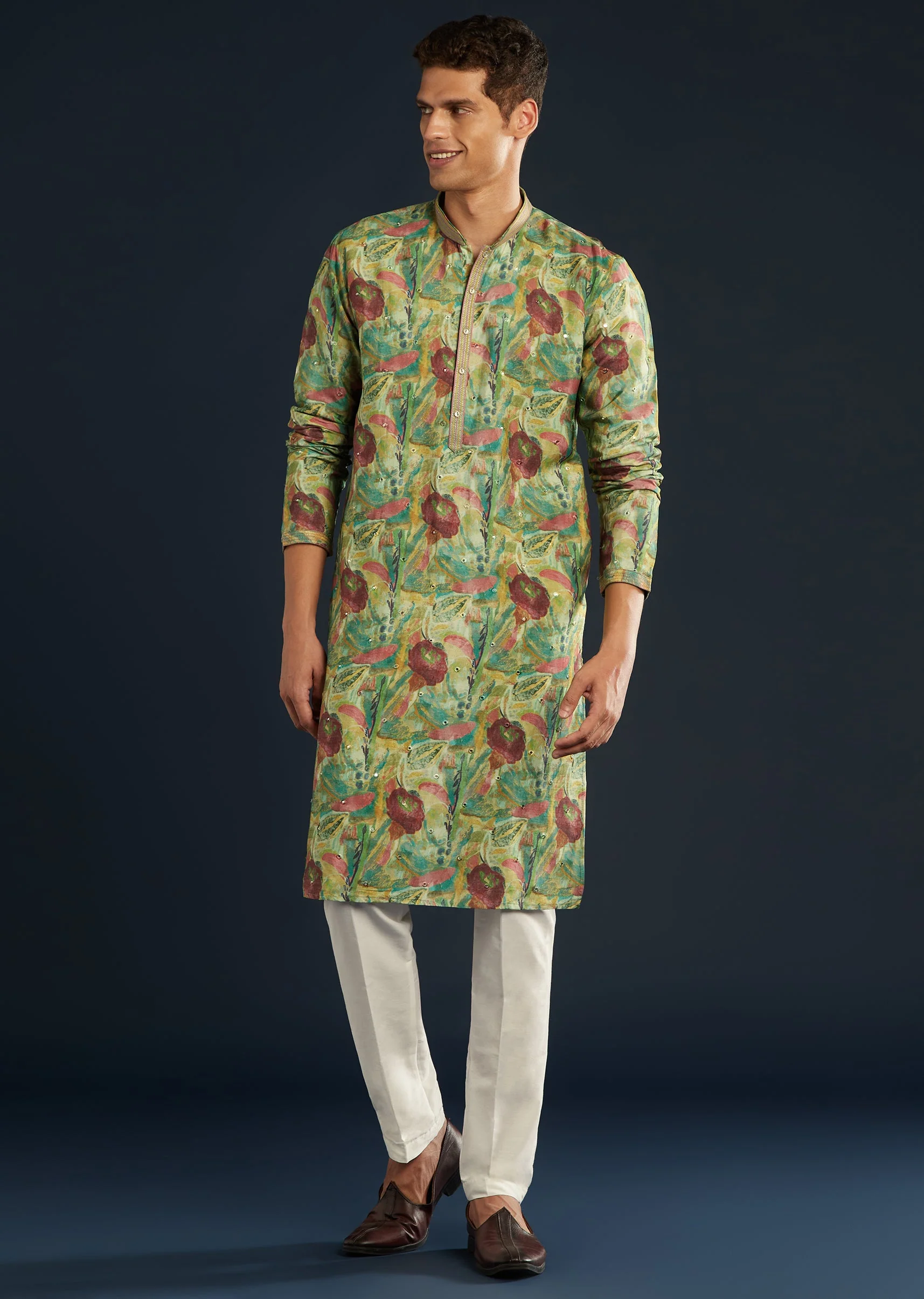 Green Floral Print Silk Kurta Set - Image 3