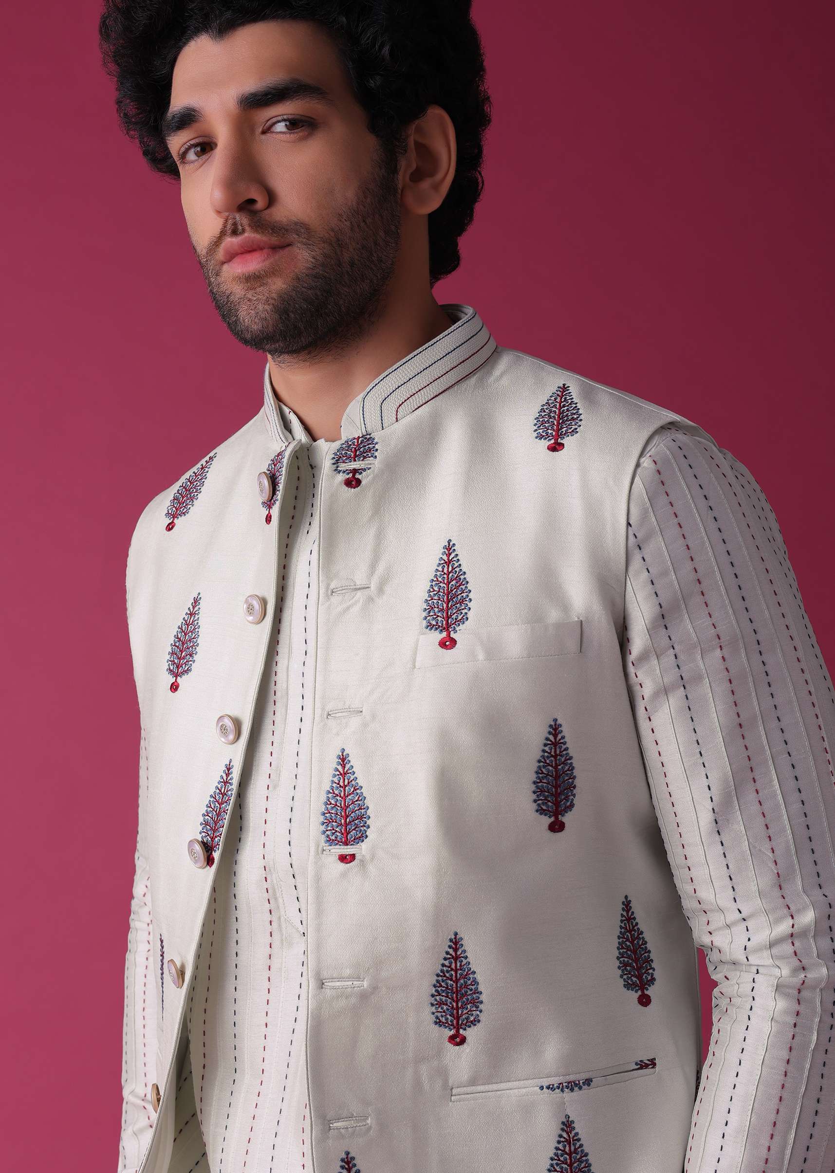 Green Jacket Kurta Set In Art Silk With Threadwork - Image 4