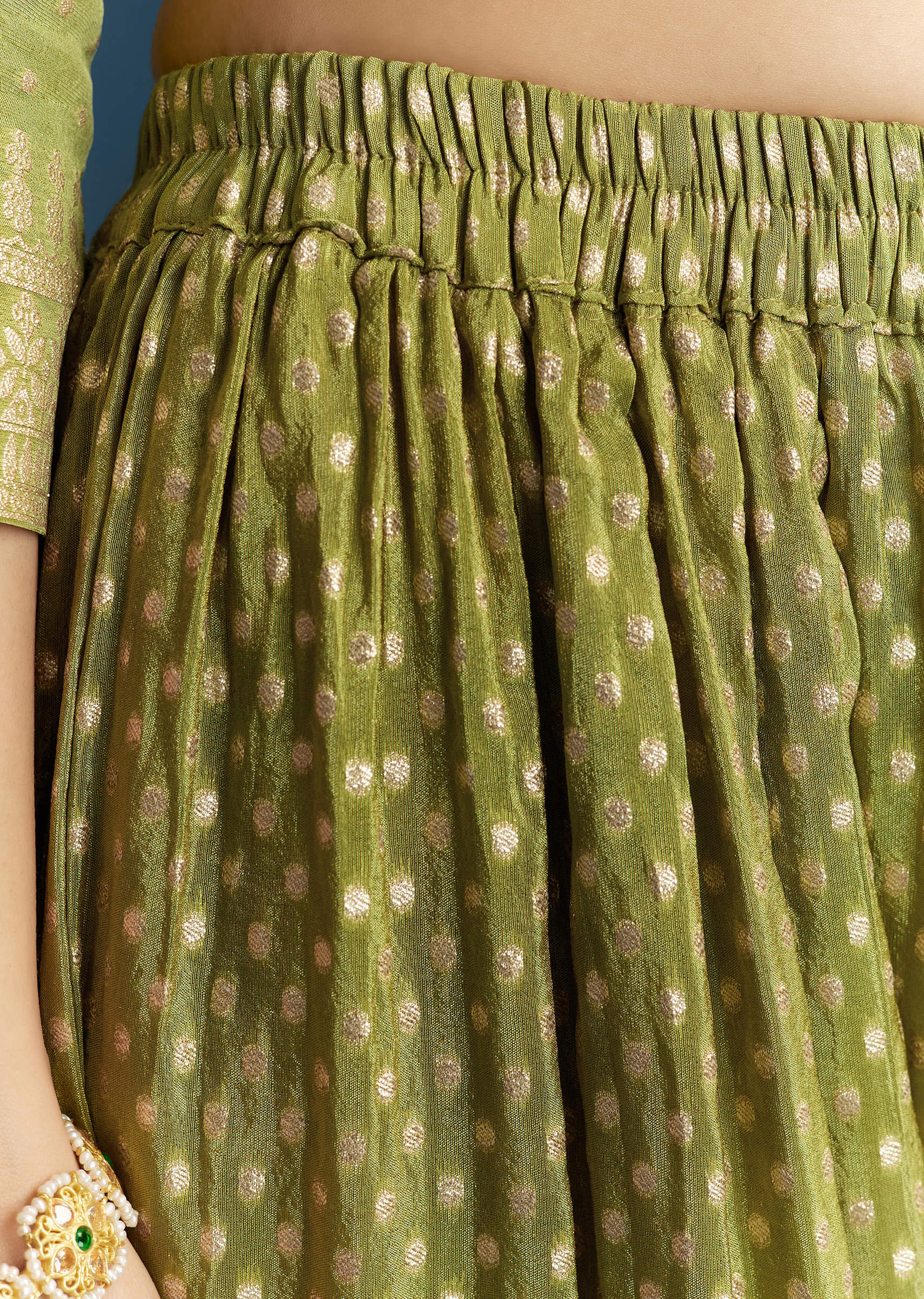Green Jacquard Palazzo Suit With Banarasi Jacquard Weave - Image 6