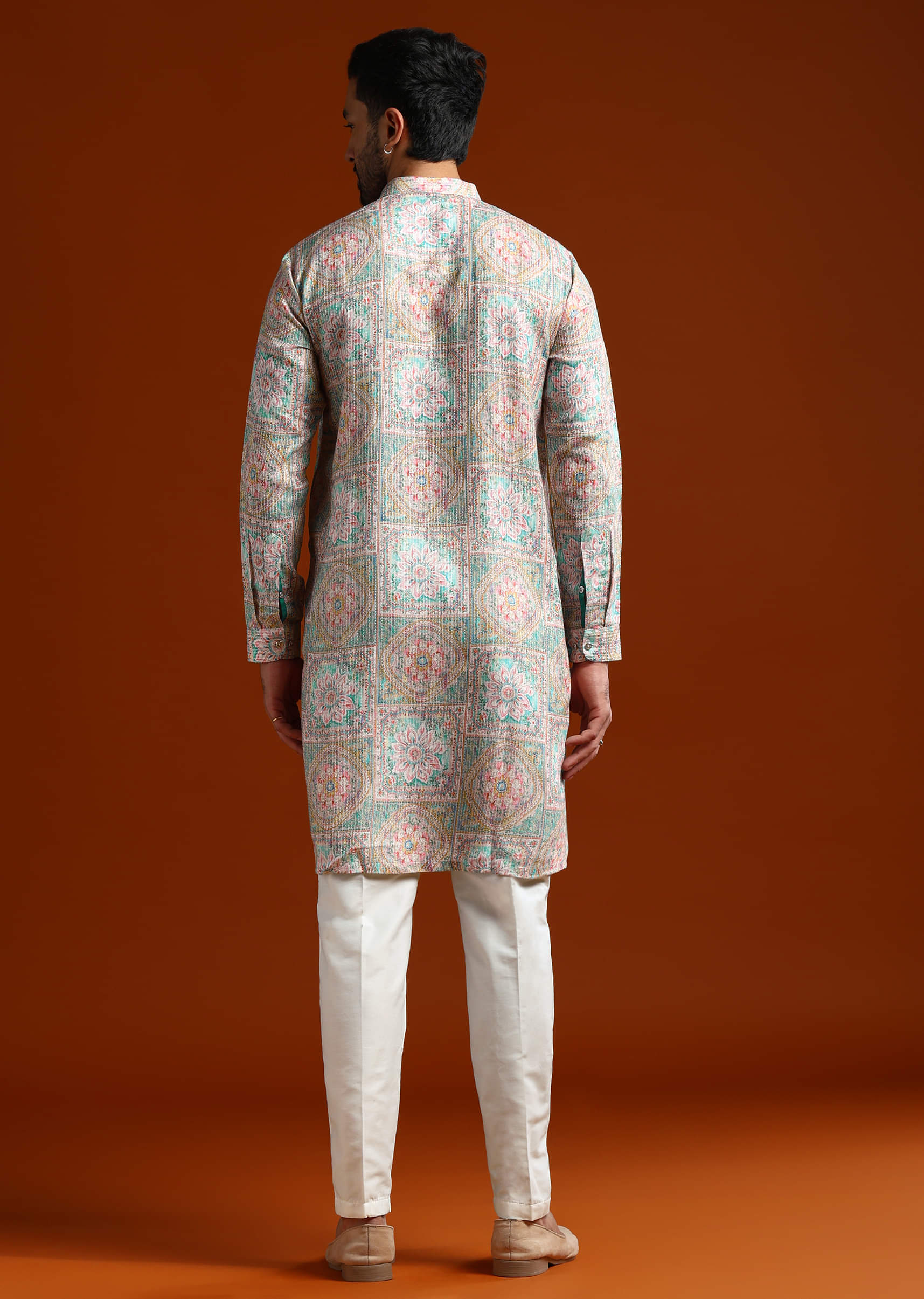 Green Kurta Set For Men With Kantha Work - Image 5