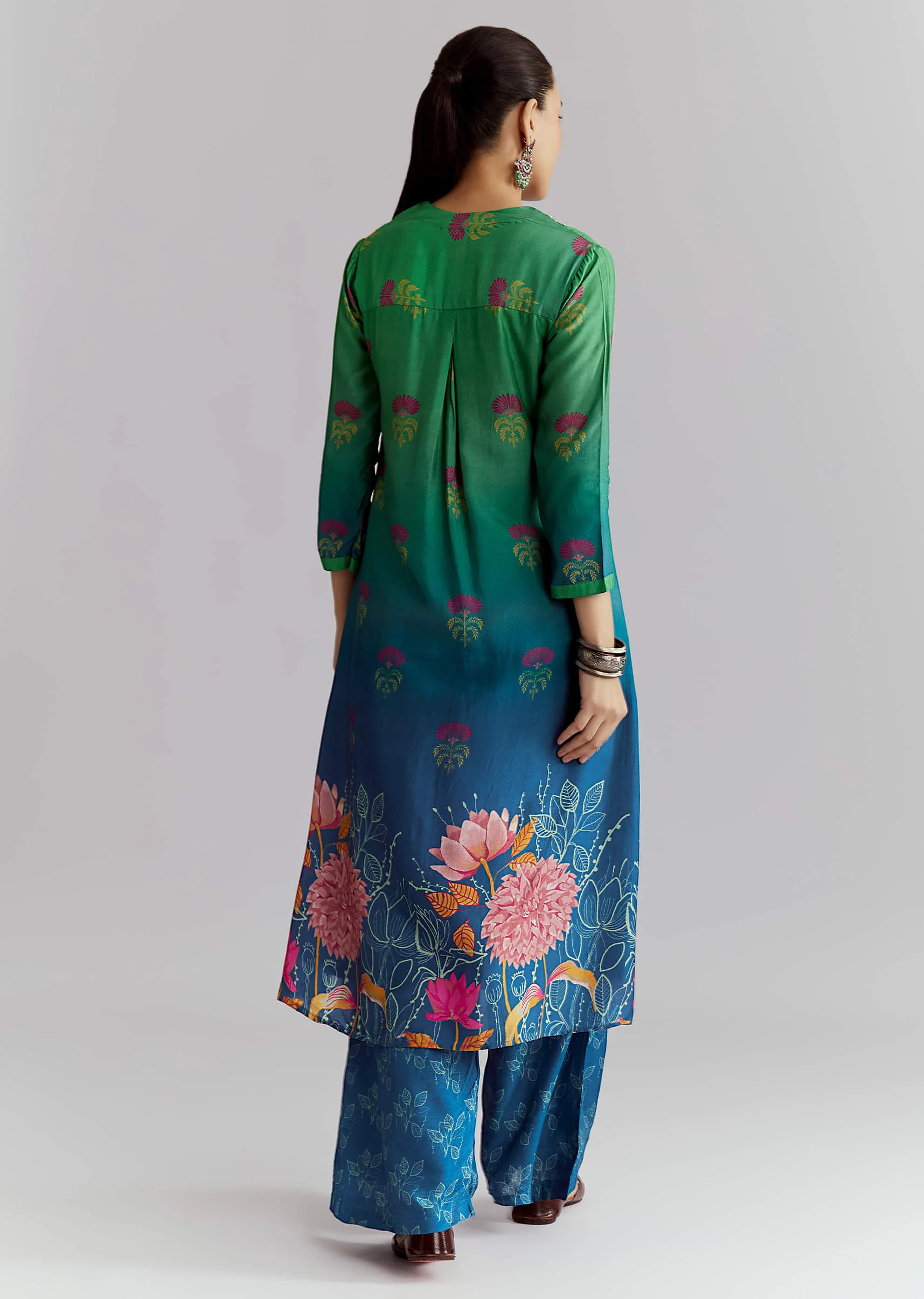 Green Ombre Crepe Palazzo Suit With Floral Print - Image 5