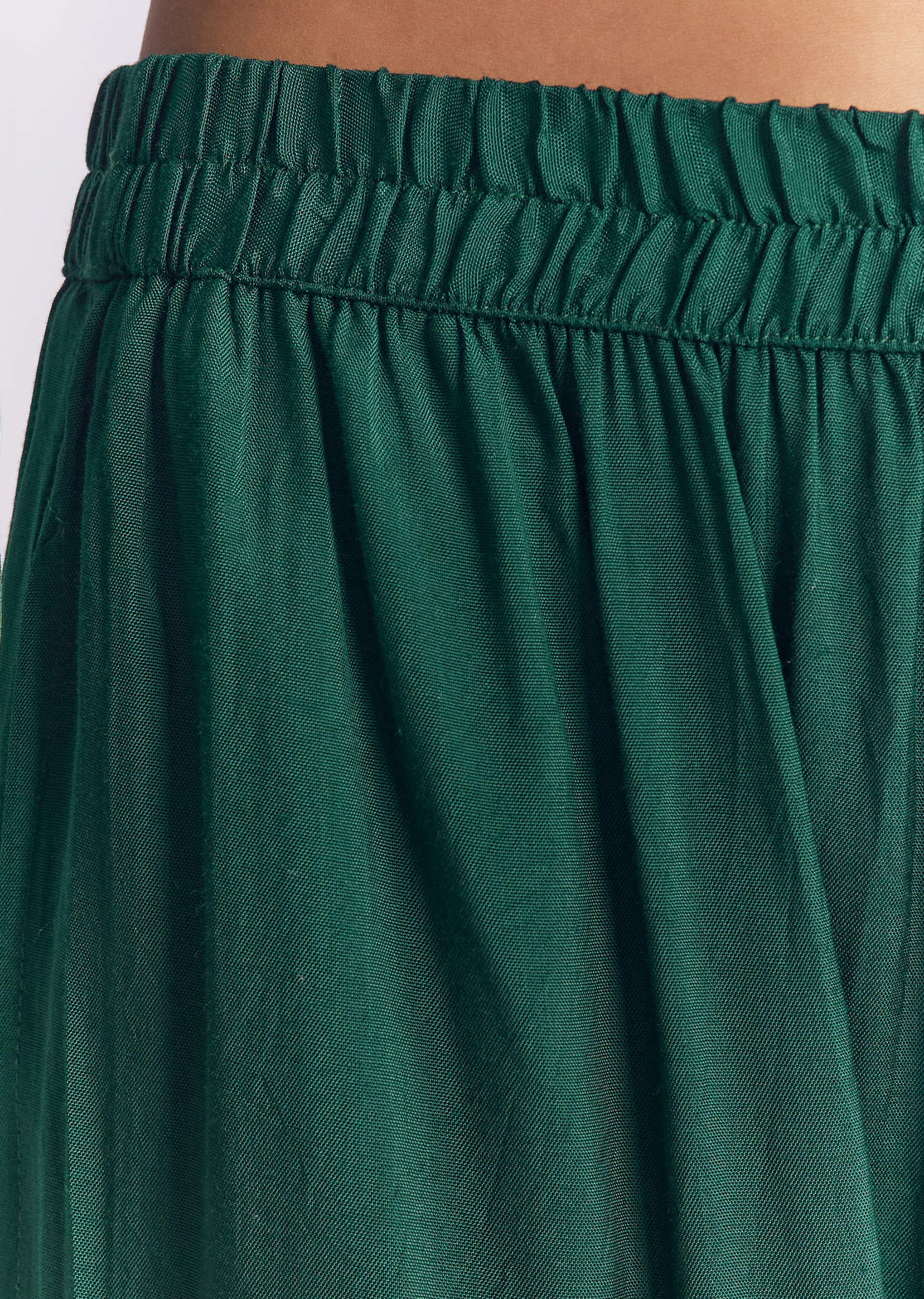 Green Ombre Georgette Kurta Set With Banarasi Weave - Image 6