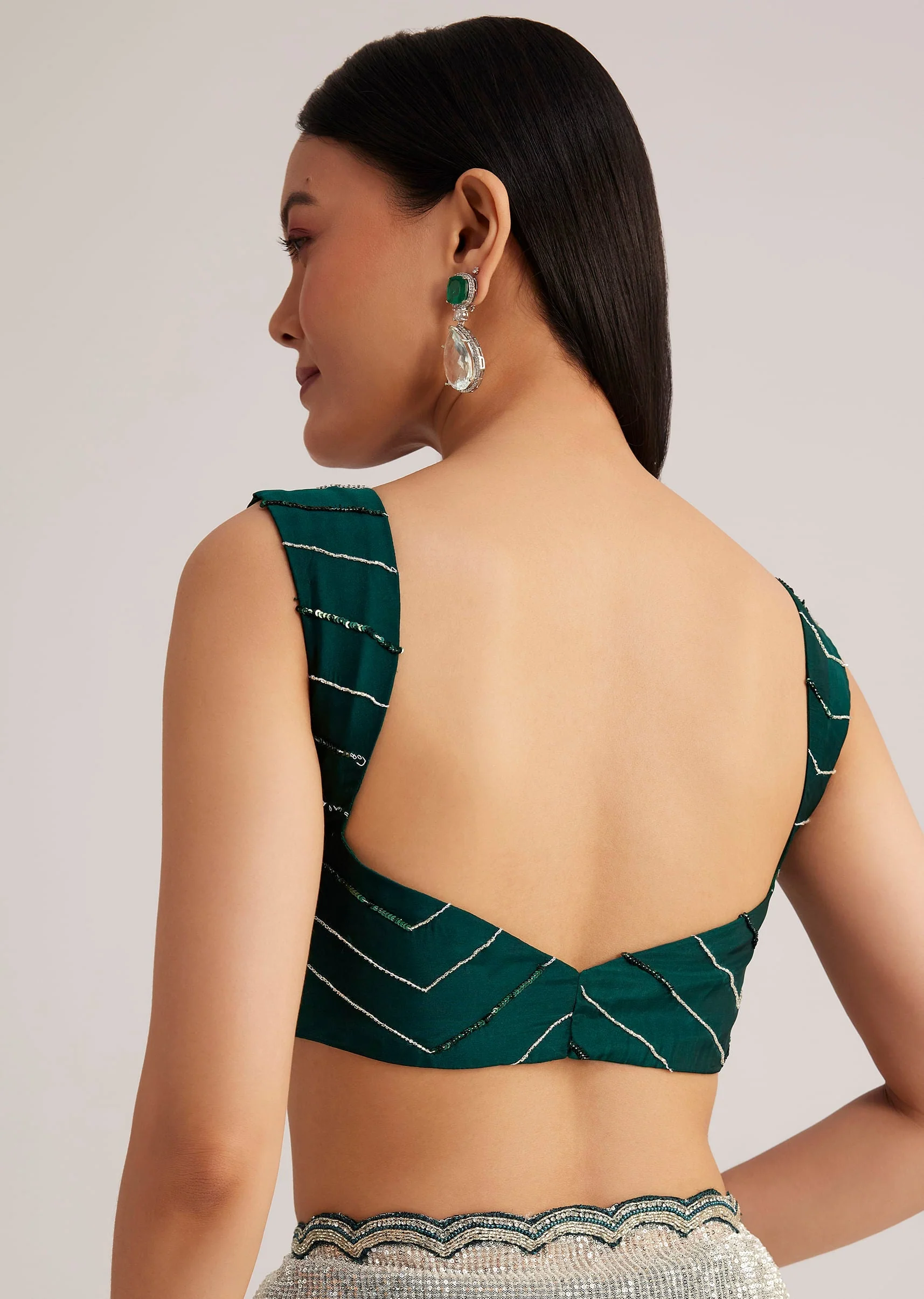 Green Ombre Saree With Sequins And Scallop Embroidery - Image 8