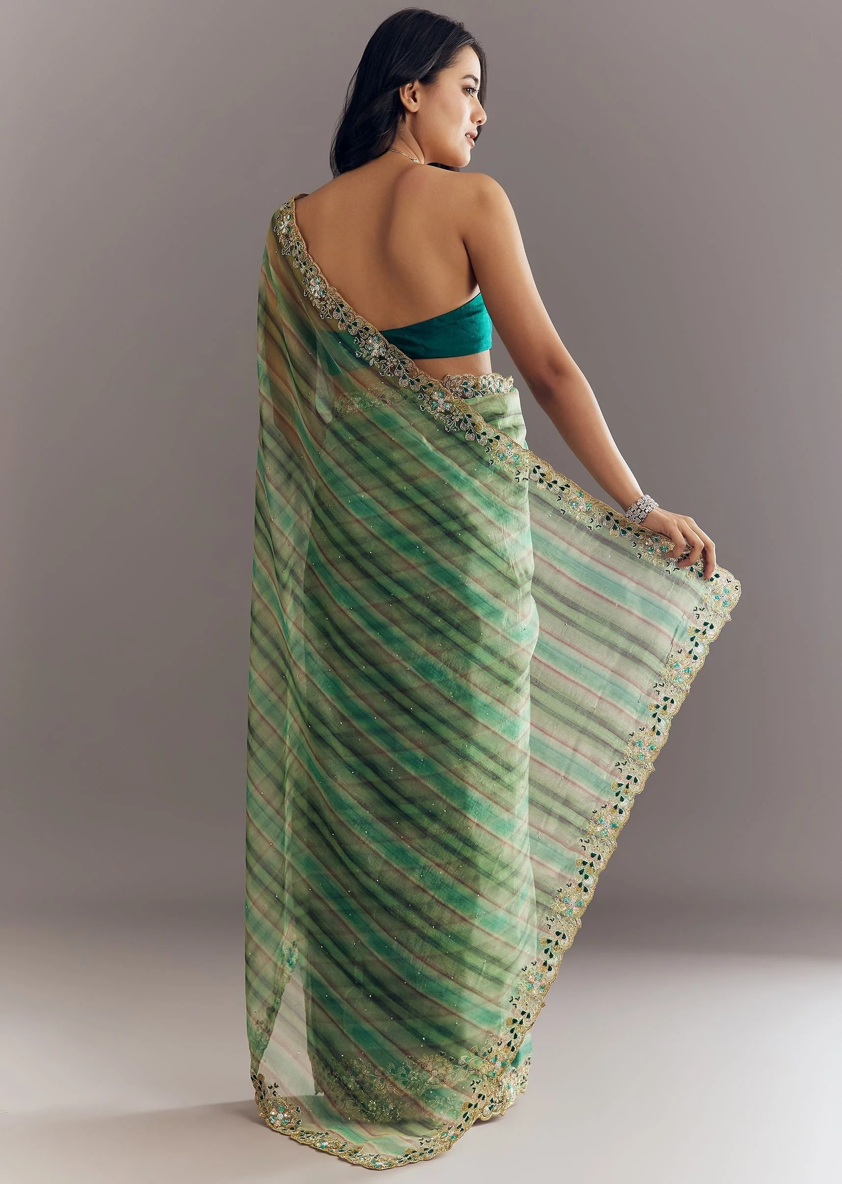 Green Shaded Tissue Saree With Cutdana Sequins And Beads Embroidery And Scallop Border - Image 4