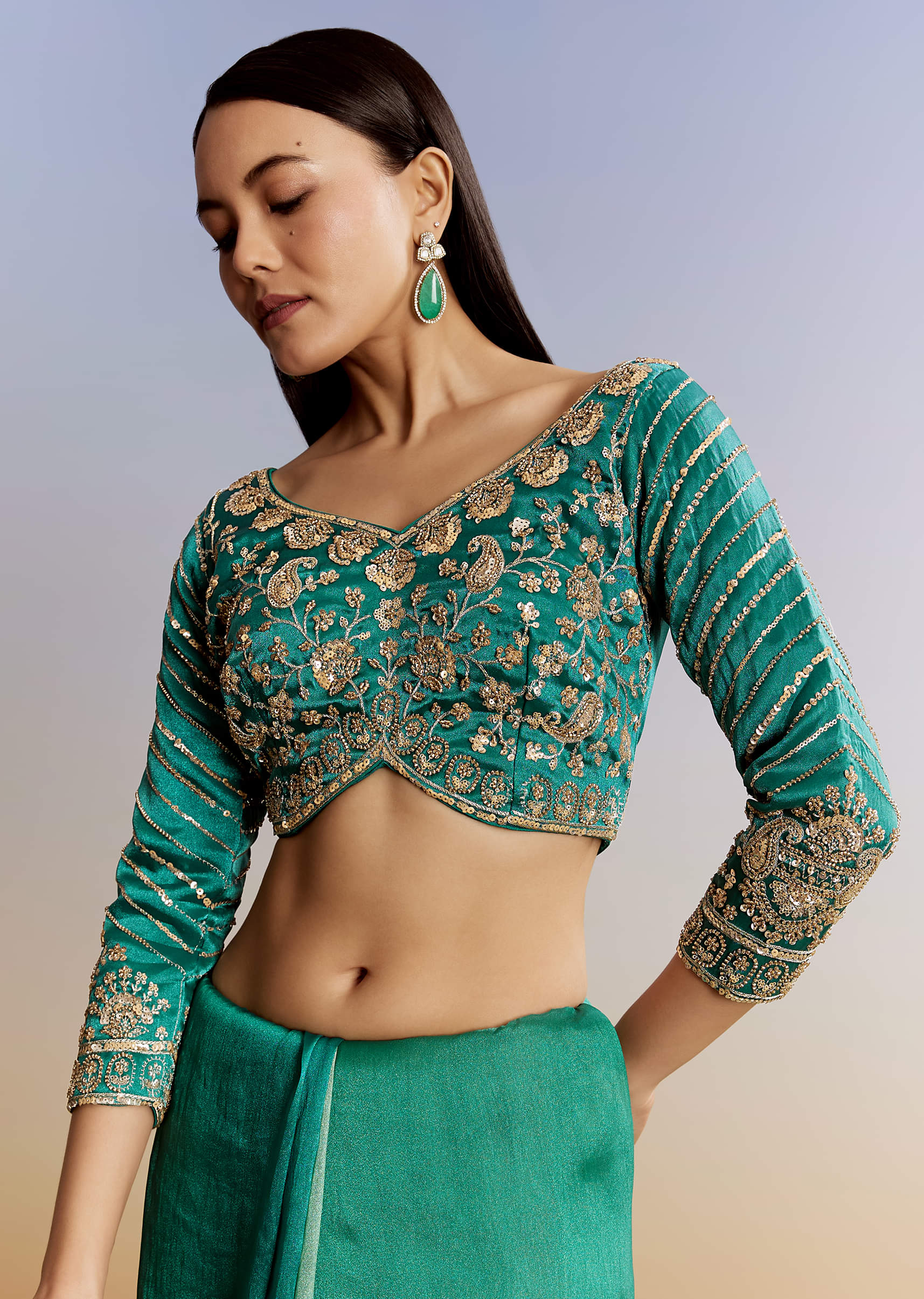 Green Shaded Tissue Saree With Floral Embroidery And Sequins Blouse - Image 7
