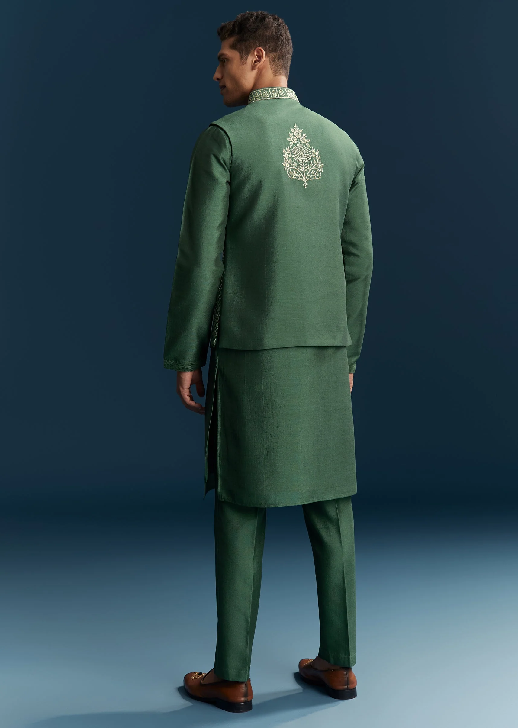 Green Silk Kurta Jacket Set With Thread Detail Work - Image 5