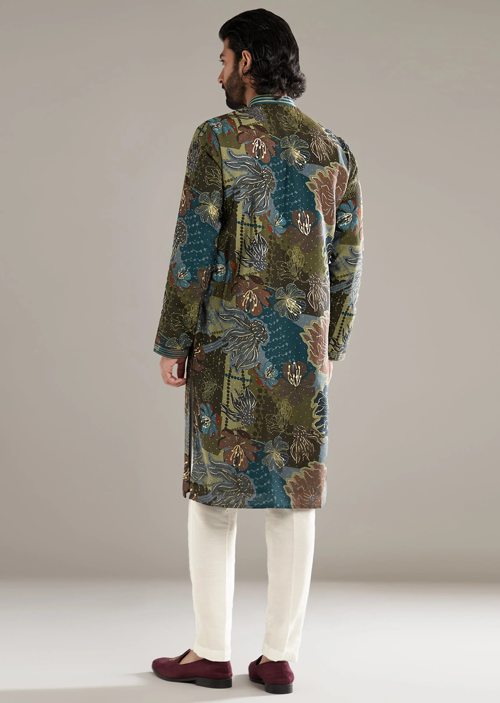 Green Silk Kurta Set For Men With Floral And Foil Print - Image 5