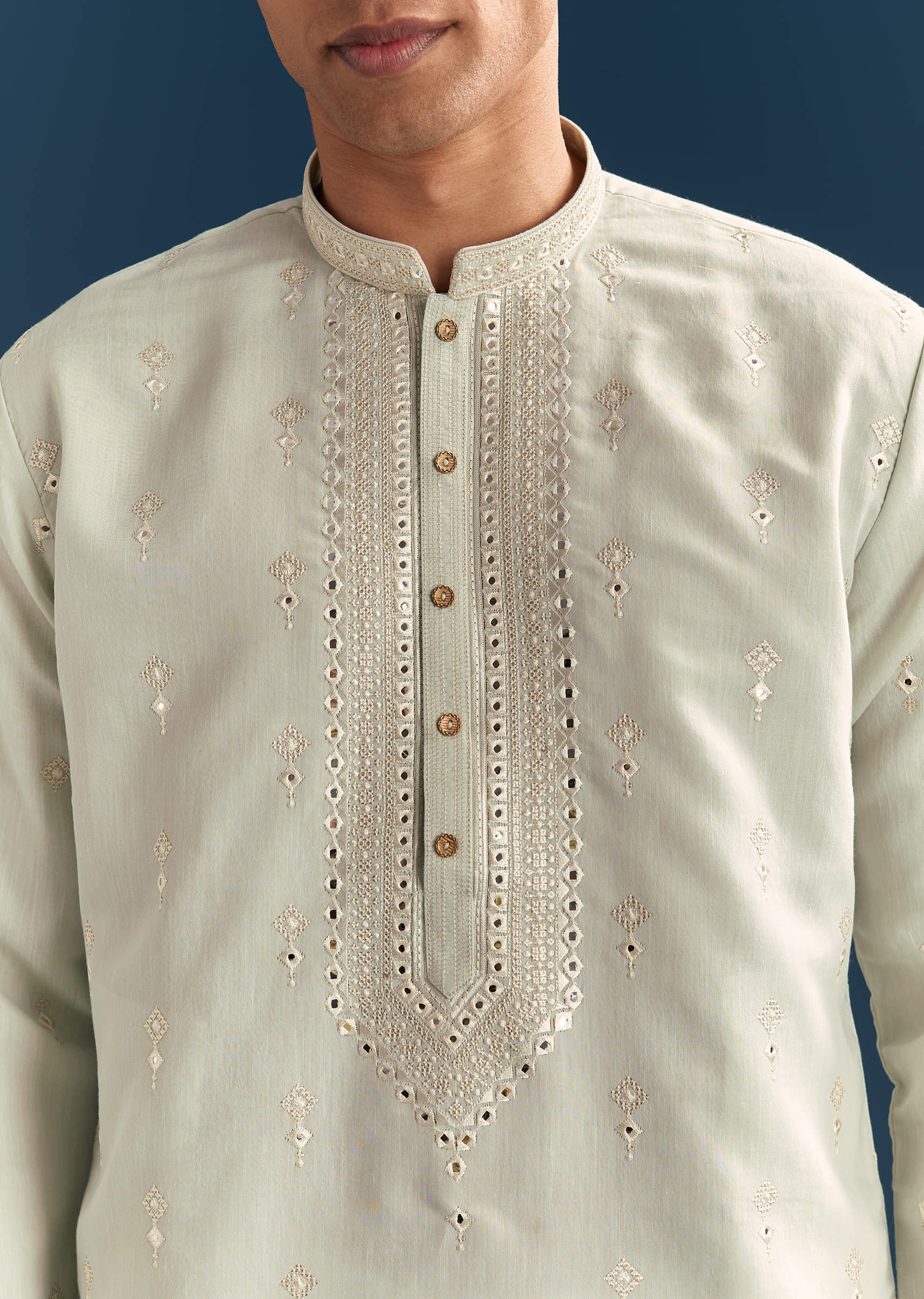 Green Silk Kurta Set For Men With Thread And Mirror Embroidery - Image 2