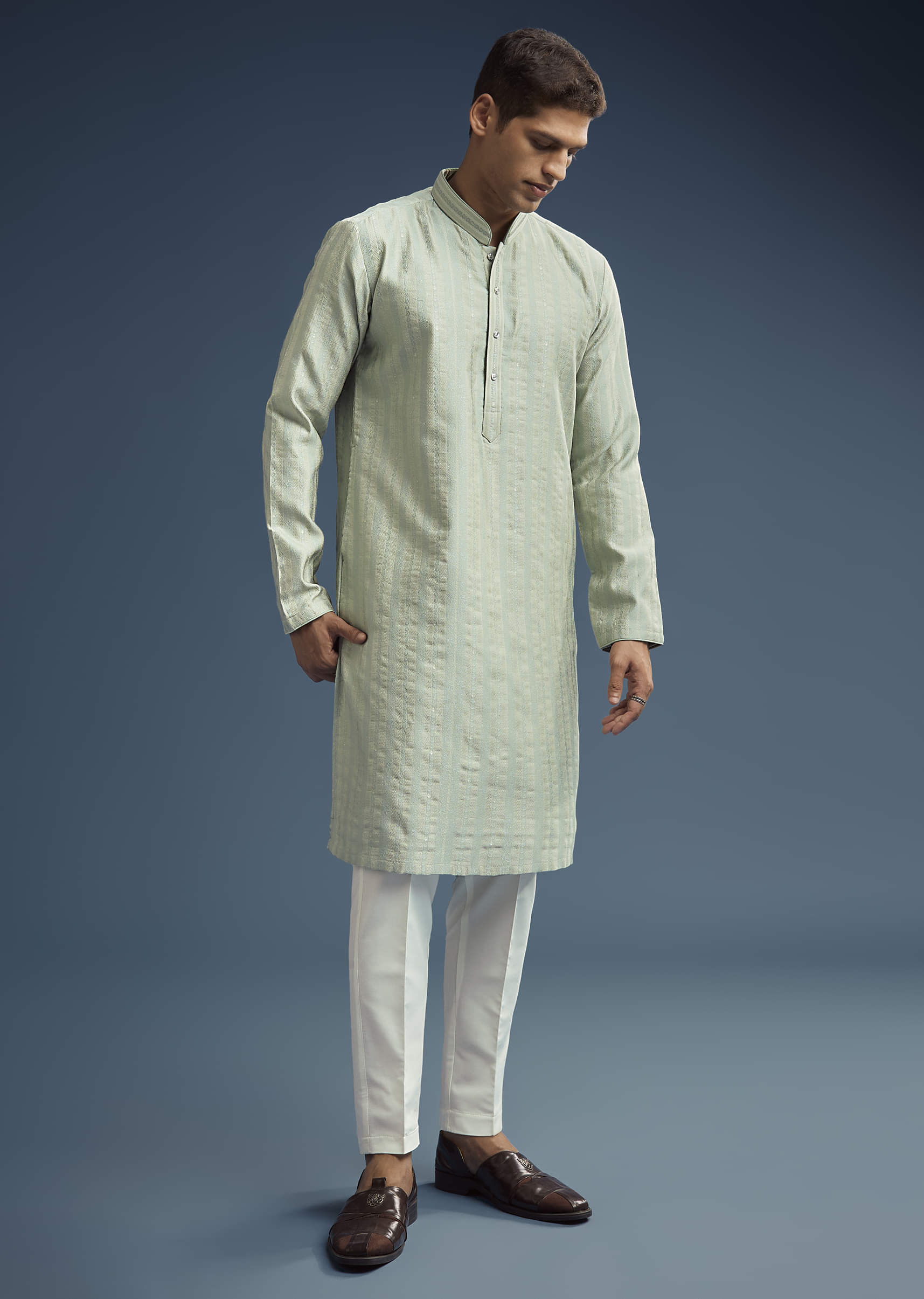 Green Textured Jacquard Kurta Set For Men - Image 2