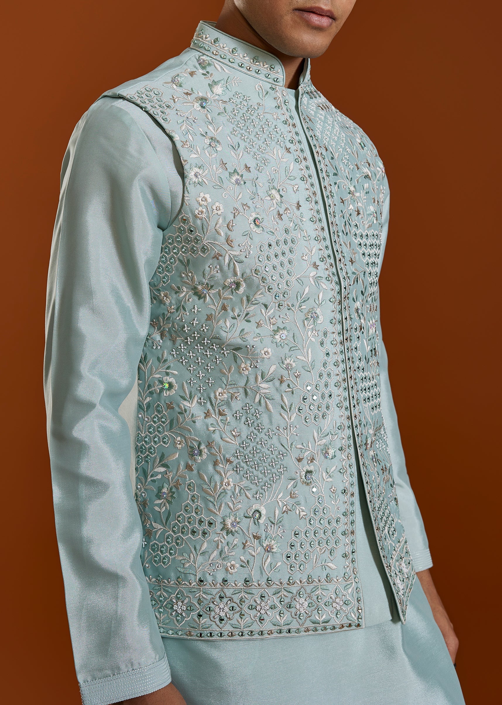 Green Threadwork Kurta Sets - Image 2