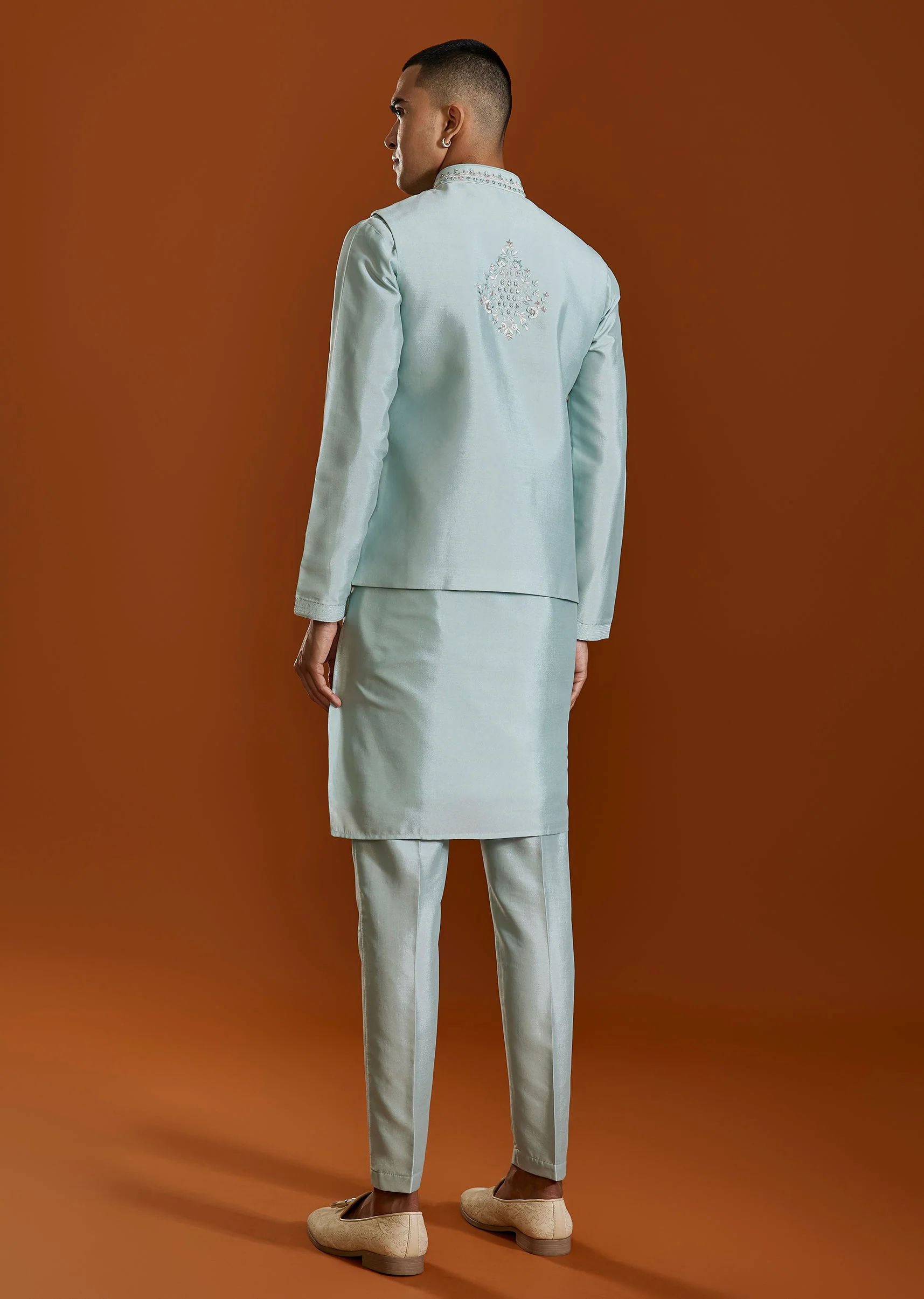 Green Threadwork Kurta Sets - Image 5