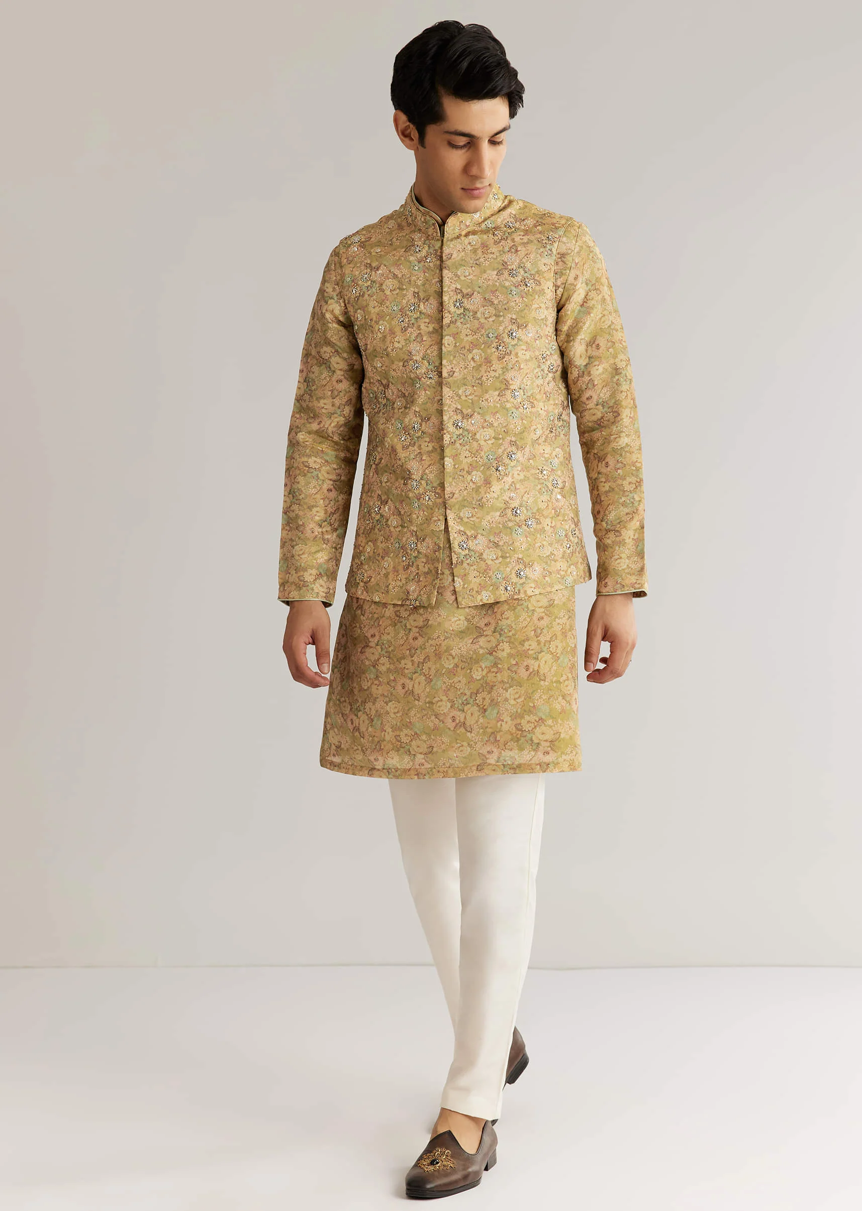 Green Tissue Stone Sequins Kurta Jacket Set - Image 4