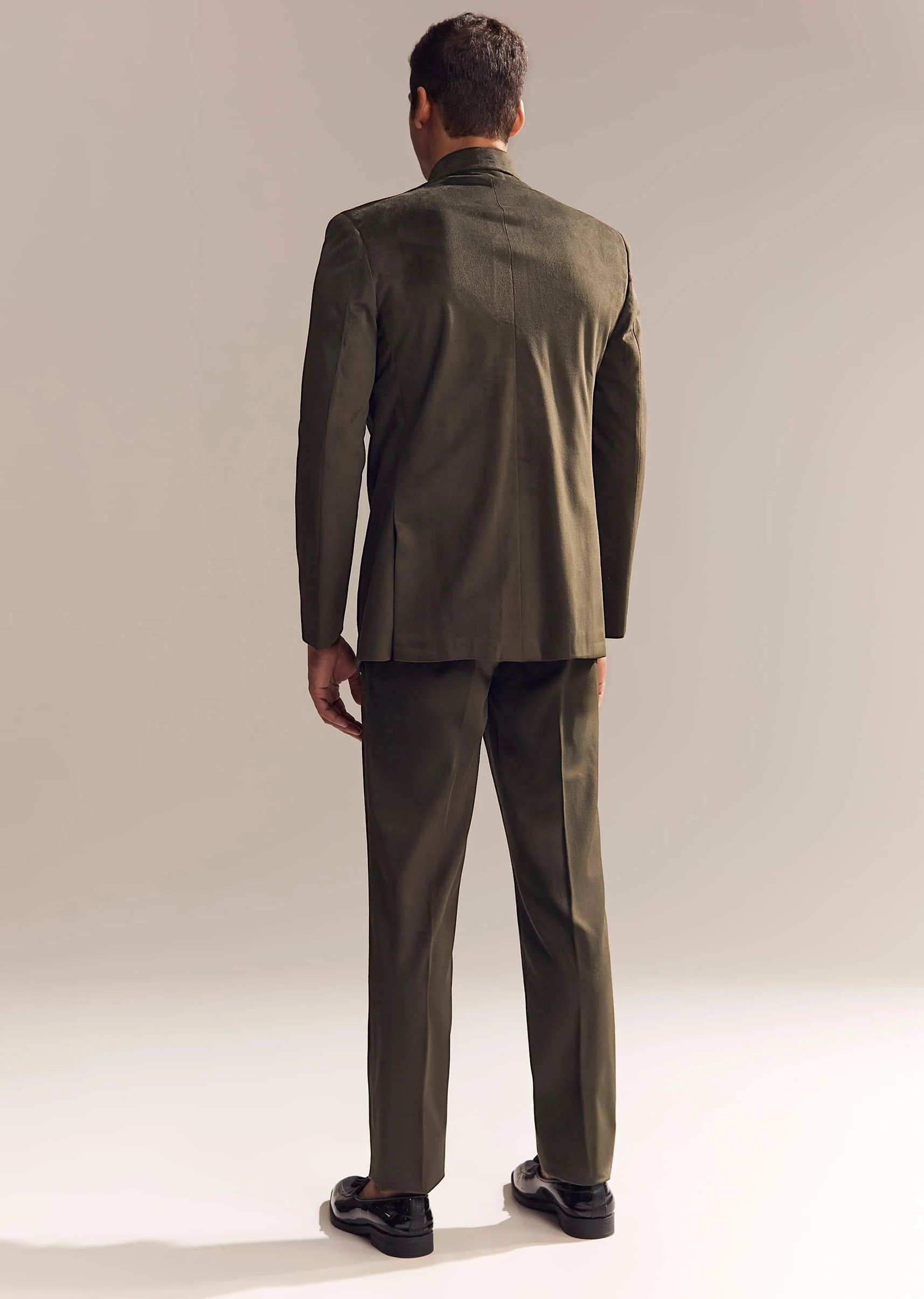 Green Velvet Jodhpuri Suit For Men With Cutdana And Moti Embroidery - Image 5