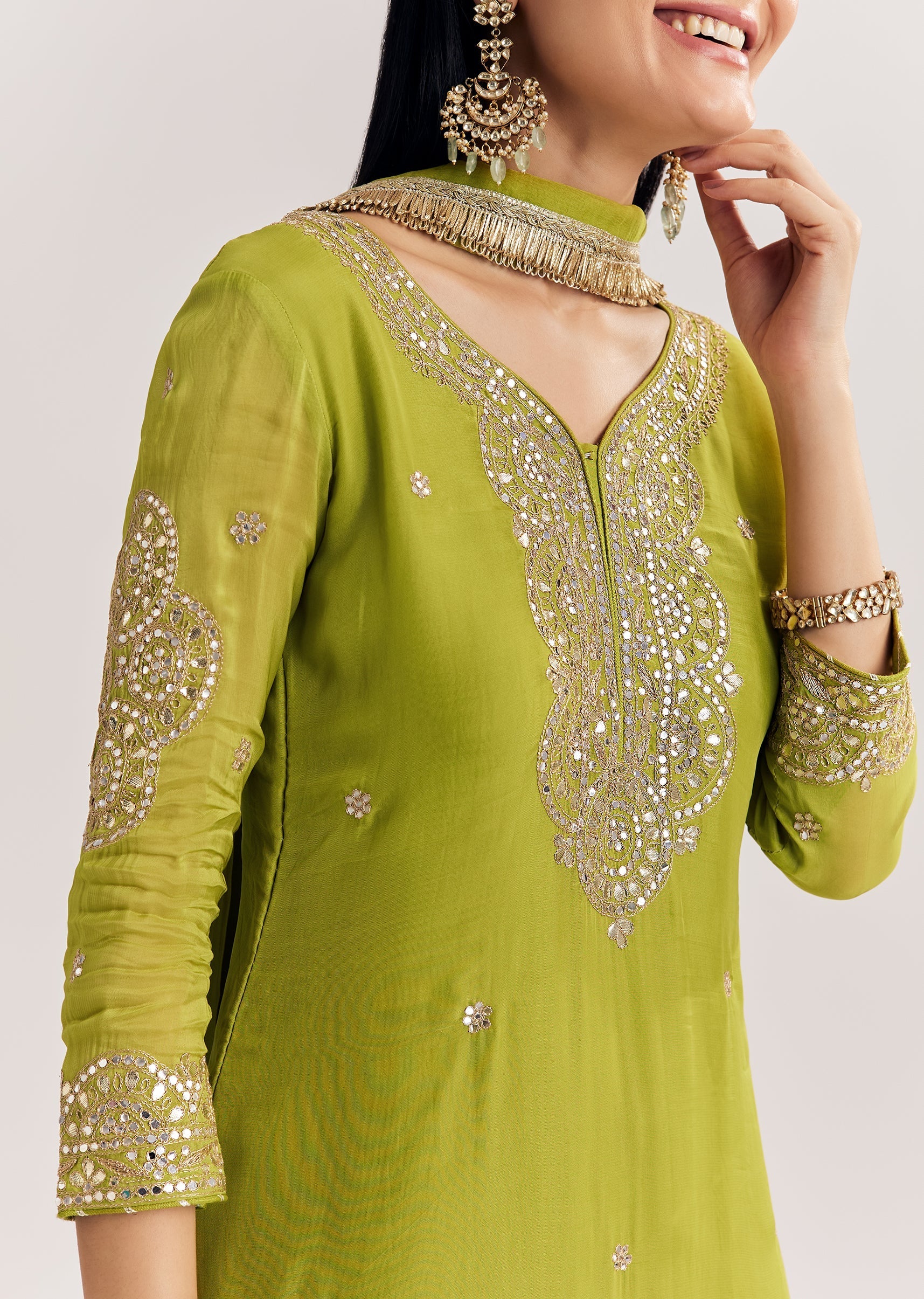 Green Zari Work Kurta Set With Chiffon Dupatta - Image 2