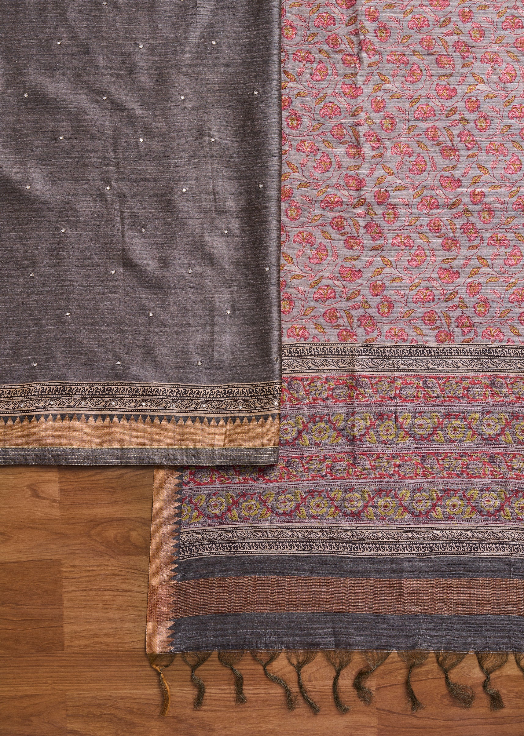 Grey Dola Silk Unstitched Suit Set - Image 3