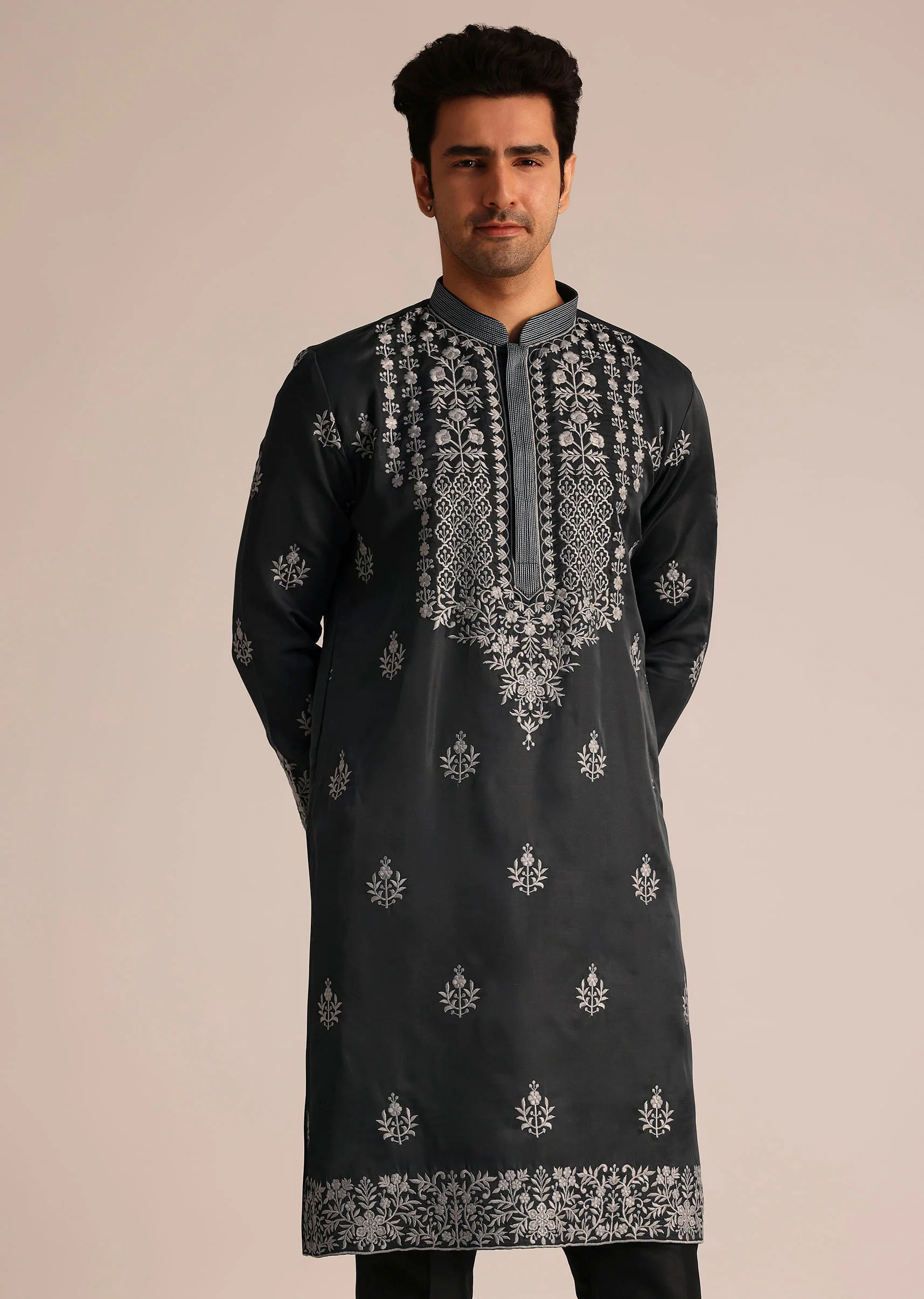 Grey Embroidered Full Sleeves Kurta Set - Image 3