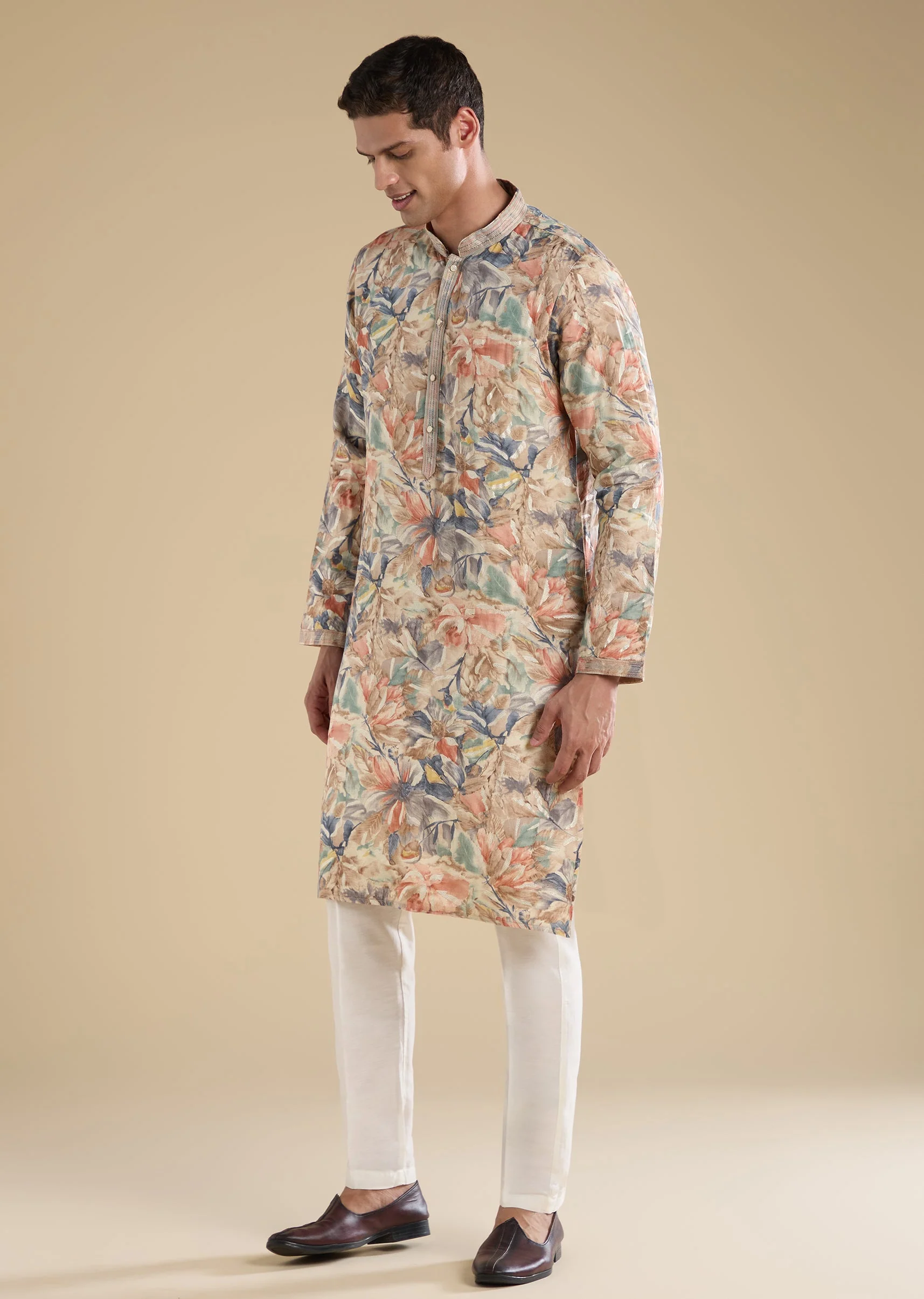 Grey Embroidered Kurta Set With Pants - Image 3