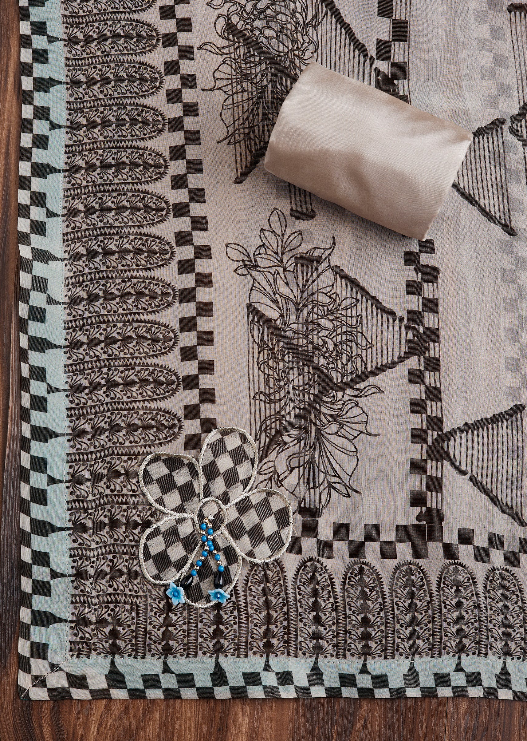 Grey Georgette Printed Suit - Image 4