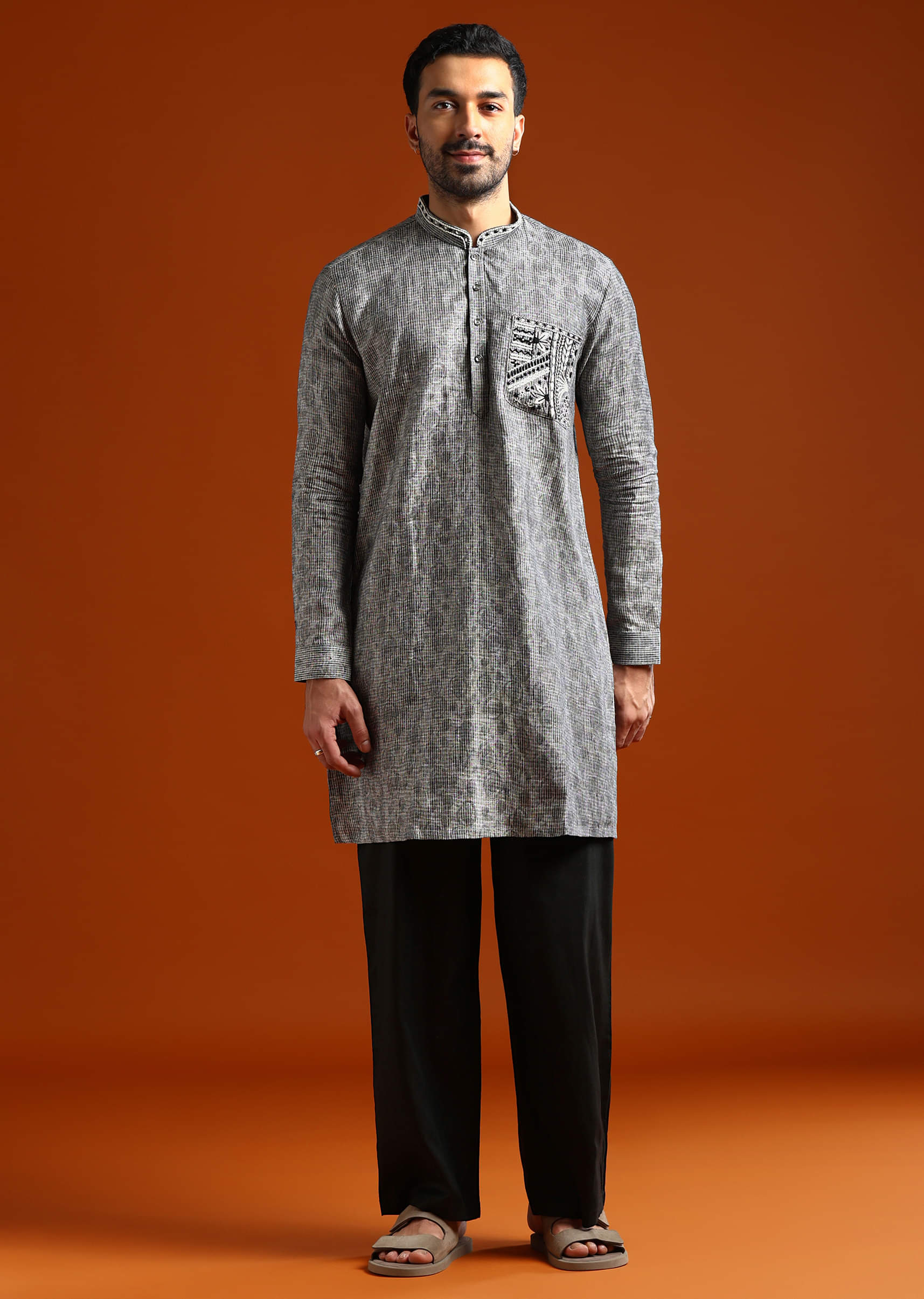 Grey Kurta Set For Men With Resham Embroidery - Image 3