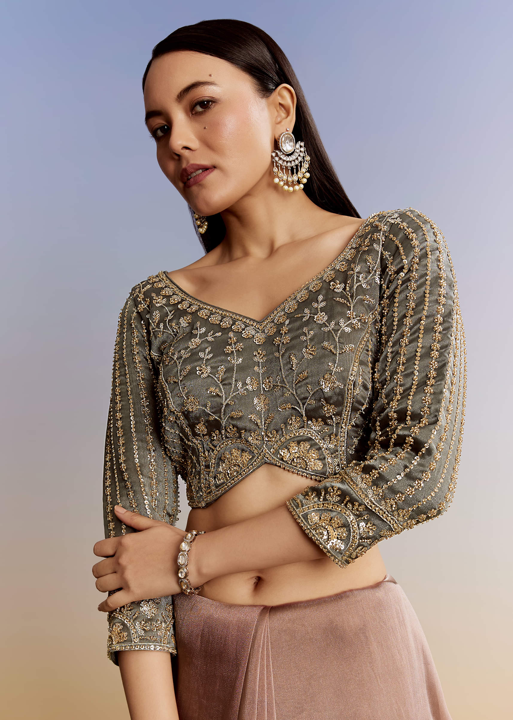 Grey Lavender Shaded Tissue Saree With Heavy Blouse Embroidery - Image 7