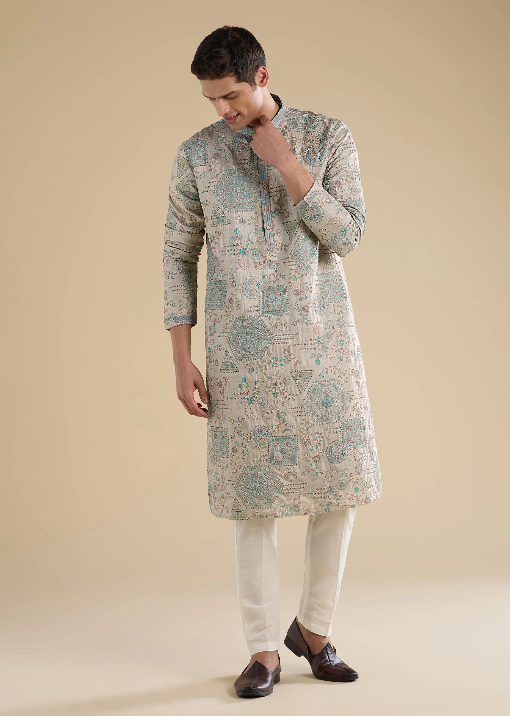 Grey Minimal Kurta Set - Image 3