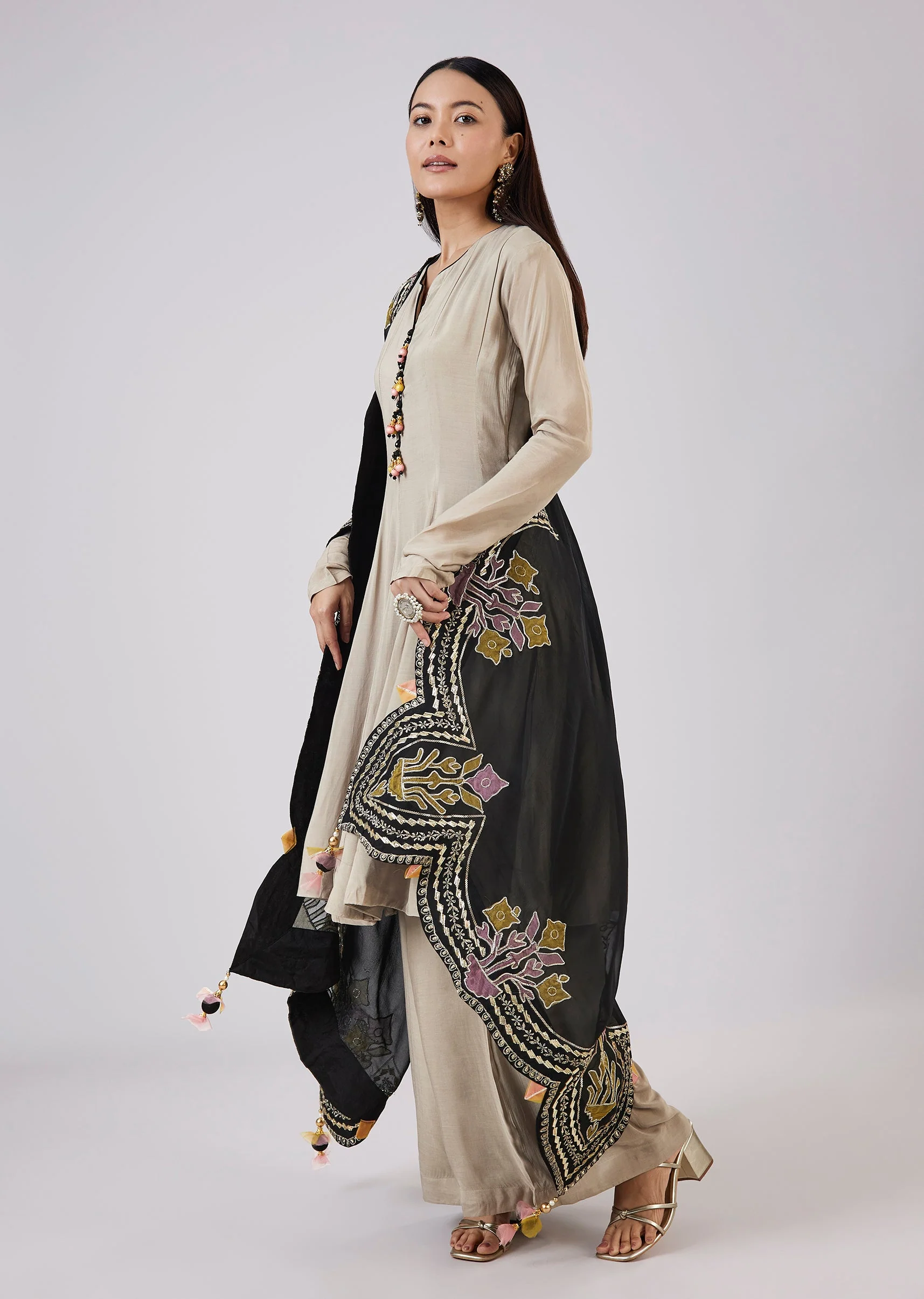 Grey Organza Short Anarkali Set - Image 3