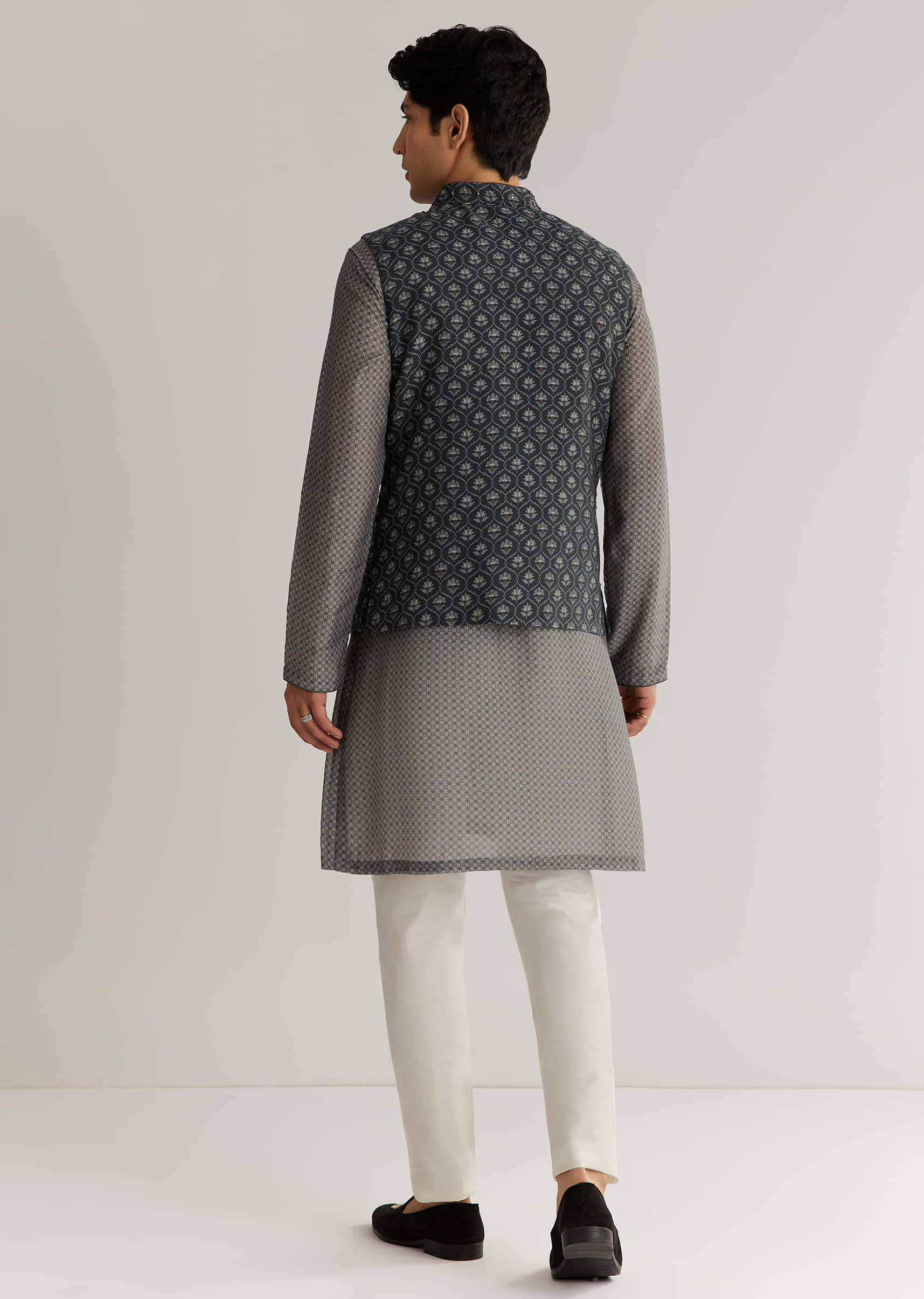 Grey Silk Cutdana Sequins Kurta Jacket Set - Image 5