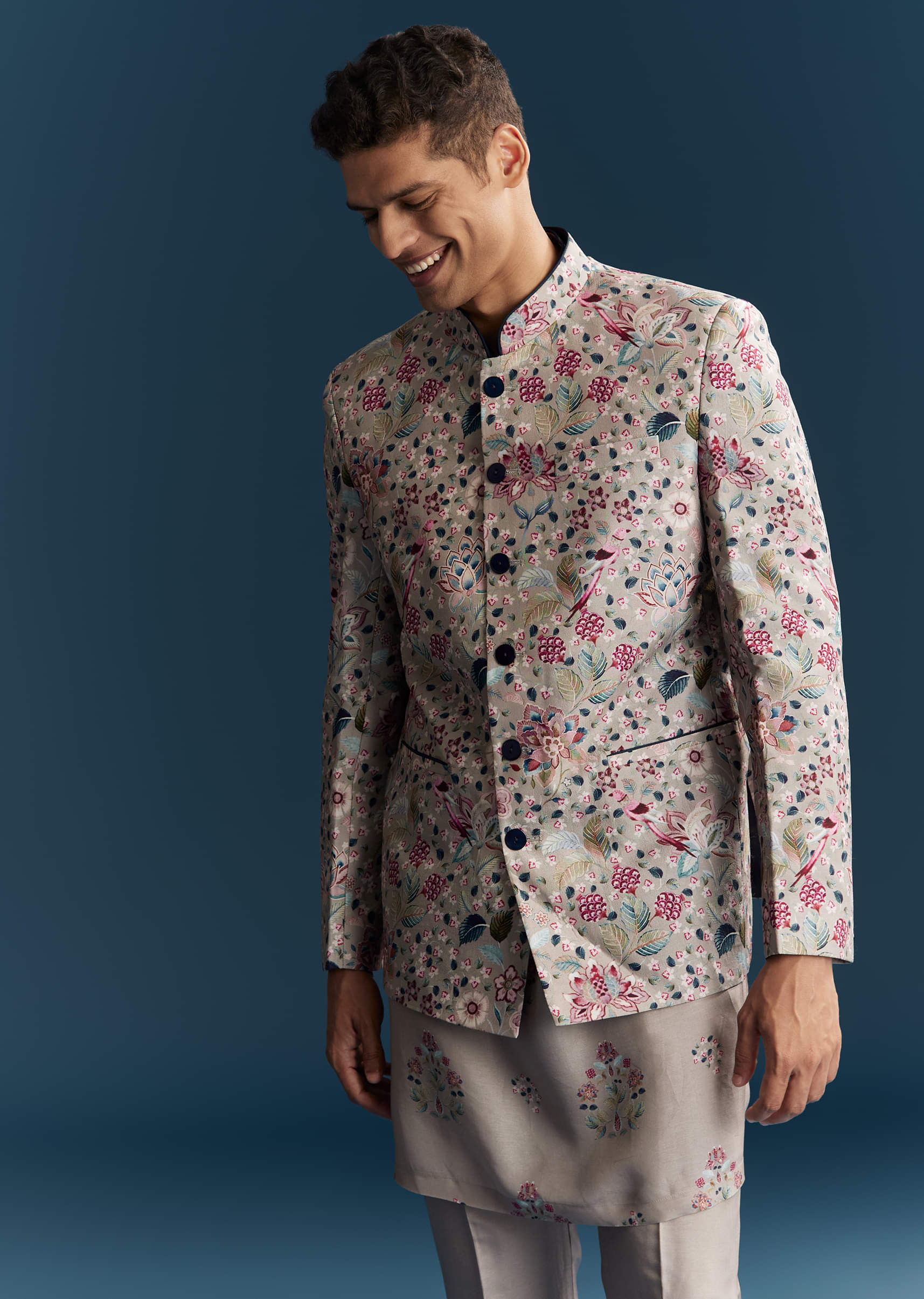 Grey Silk Kurta Jacket Set For Men With Floral Print And Sequins - Image 4