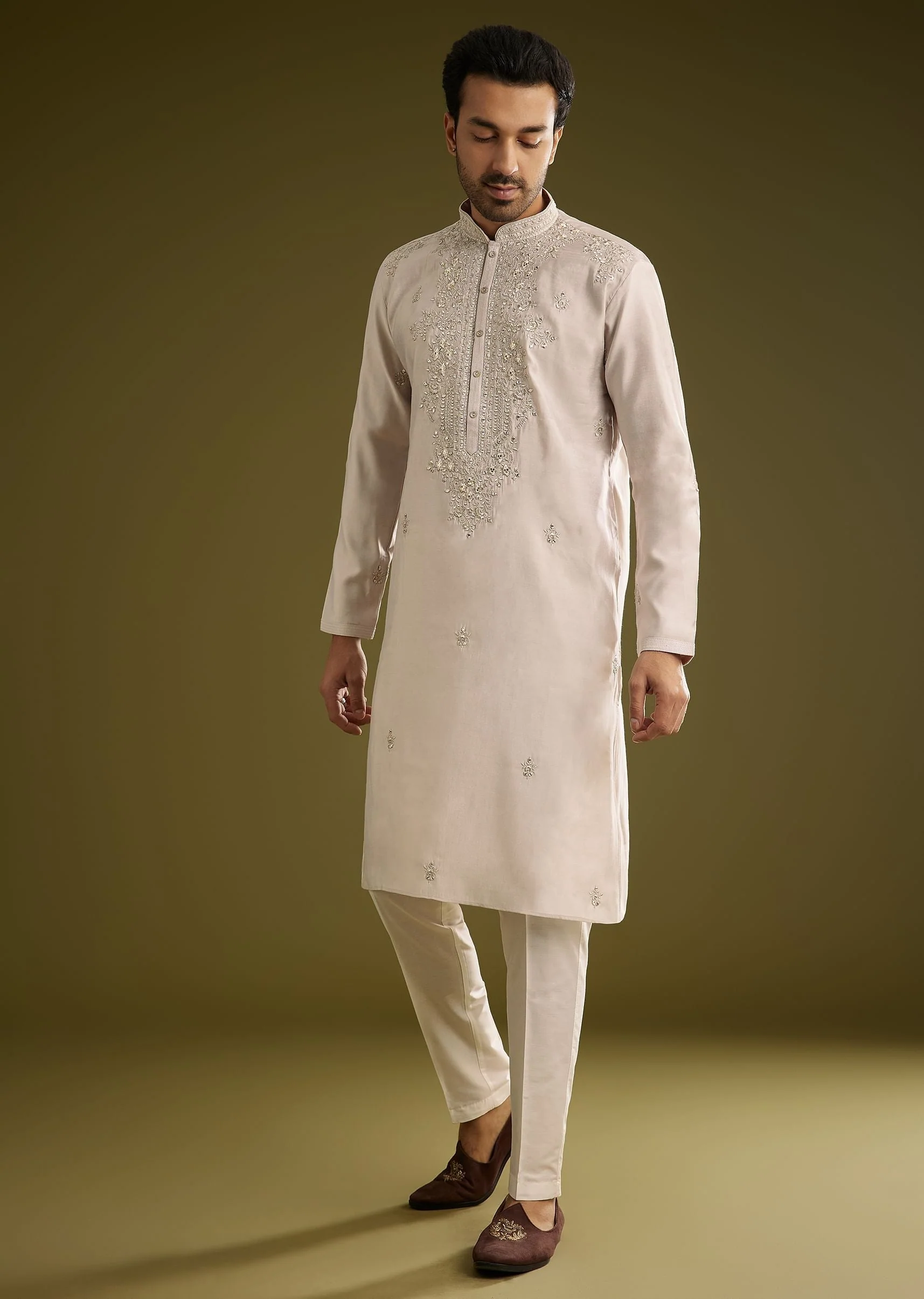 Grey Silk Kurta Set With Mirror And Thread Work - Image 4