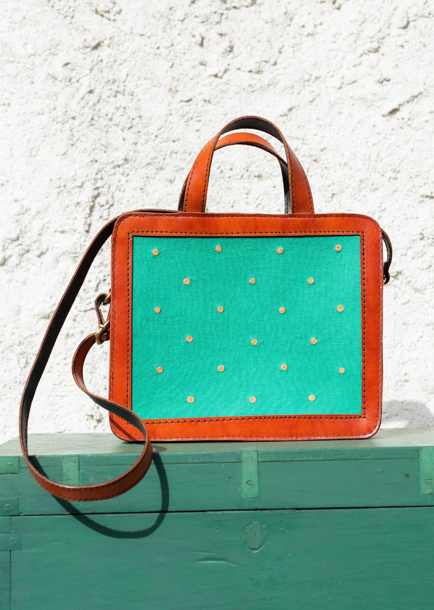 Handcrafted and hand embroidered leathers bag - Image 2