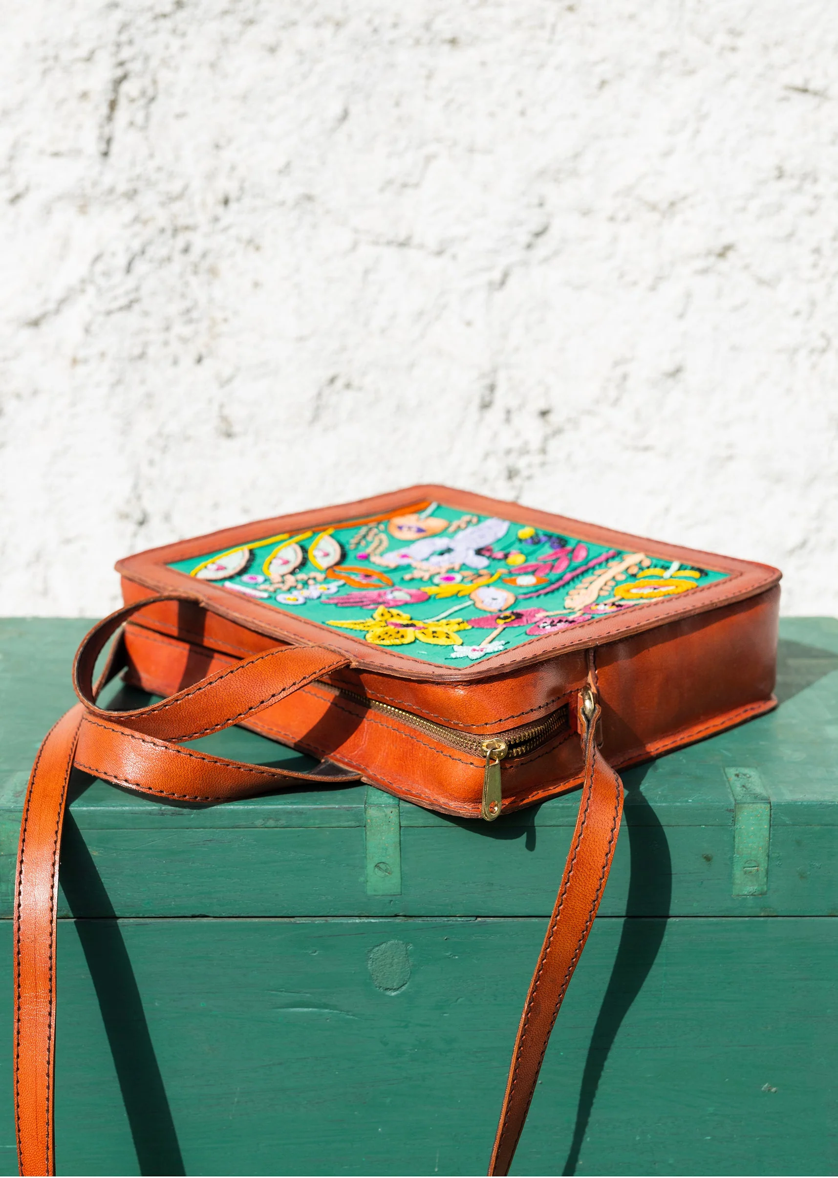 Handcrafted and hand embroidered leathers bag - Image 4