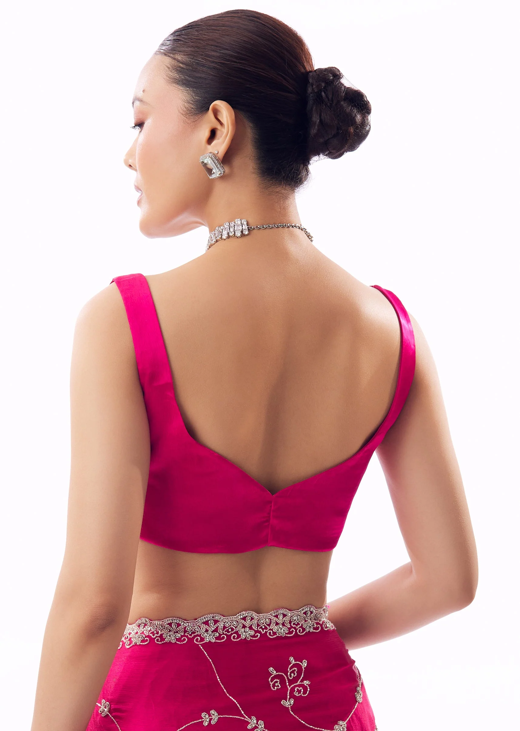 Hot Pink Chinon Saree With Scallop Border And All Over Floral Cutdana Stone Bead Embroidery - Image 8