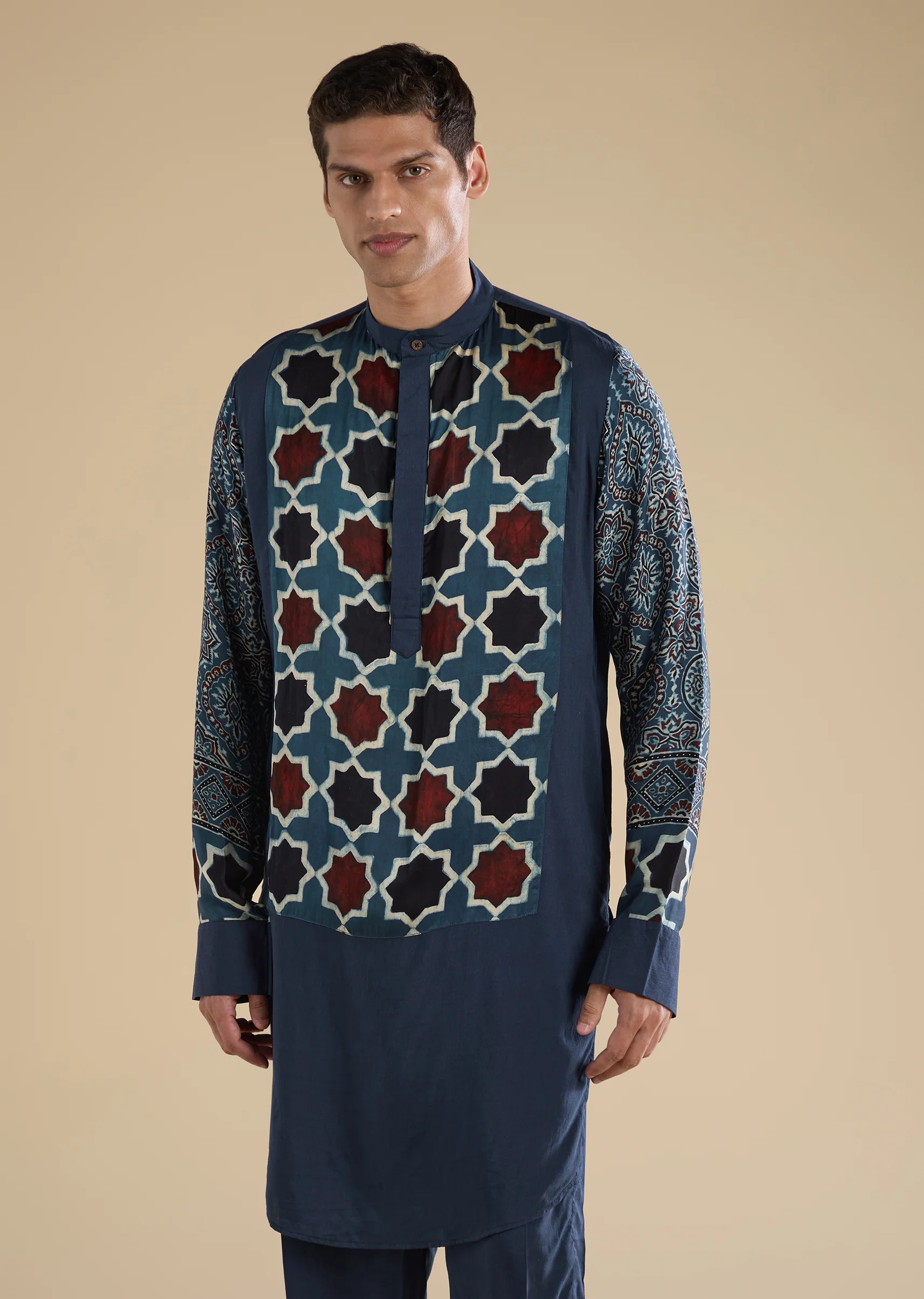 Indigo Heritage Couple Set – Navy Blue Ajrakh Saree For Her And Indigo Ajrakh Kurta Set For Him - Image 11