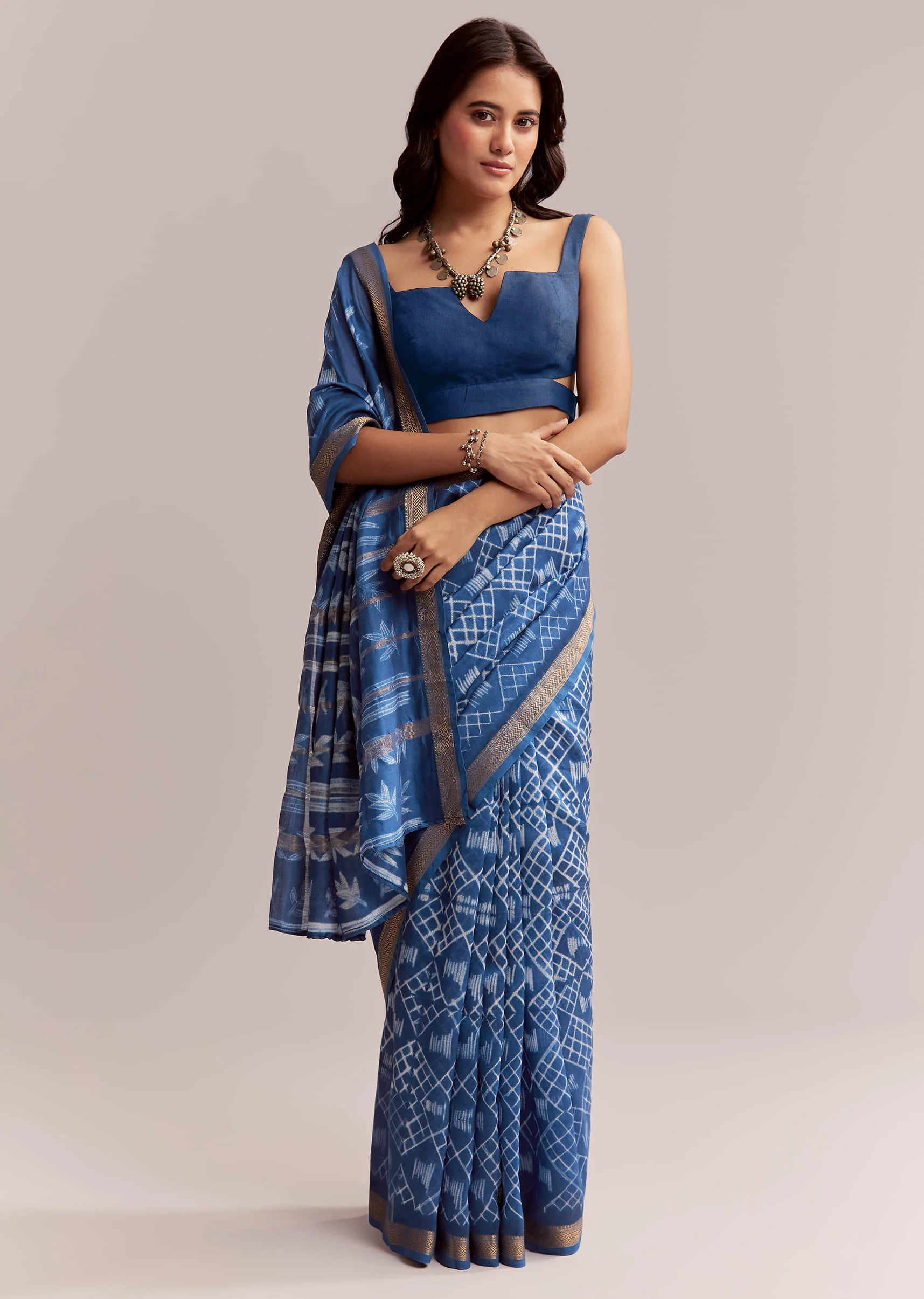Ink Blue Linen Printed Saree With Heritage Shibori Print - Image 3